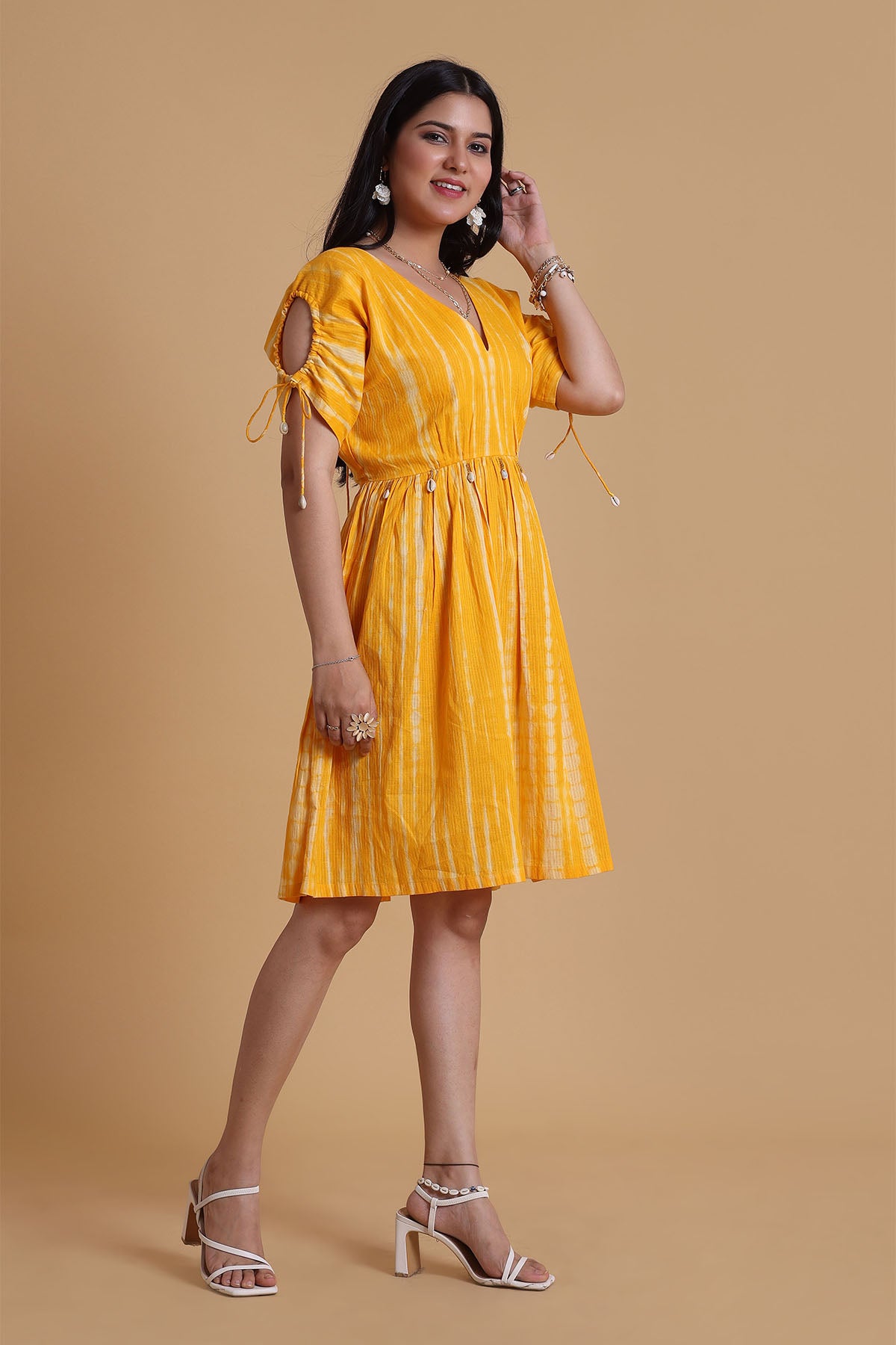 Yellow V-Neck Tie-Up Midi Dress