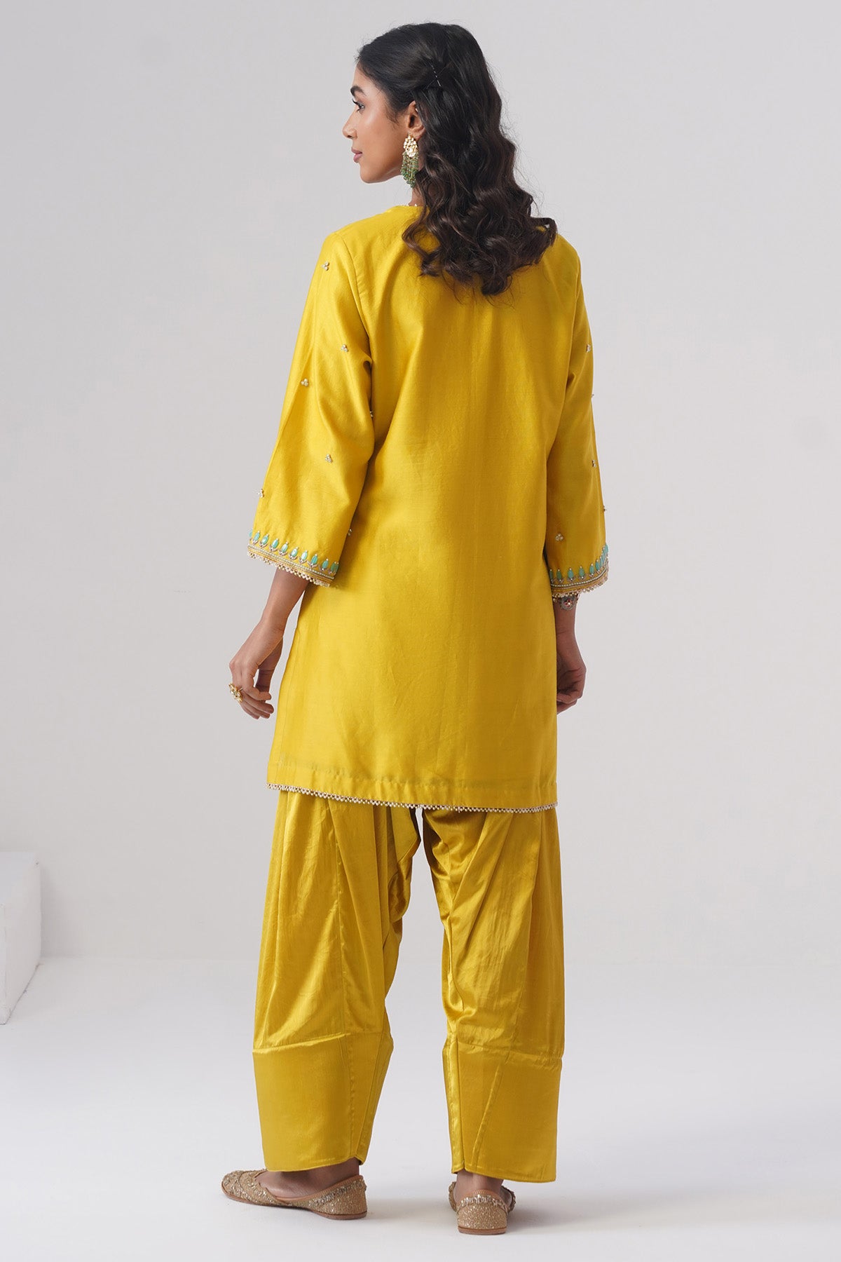 Yellow Zardozi Kurta And Pants