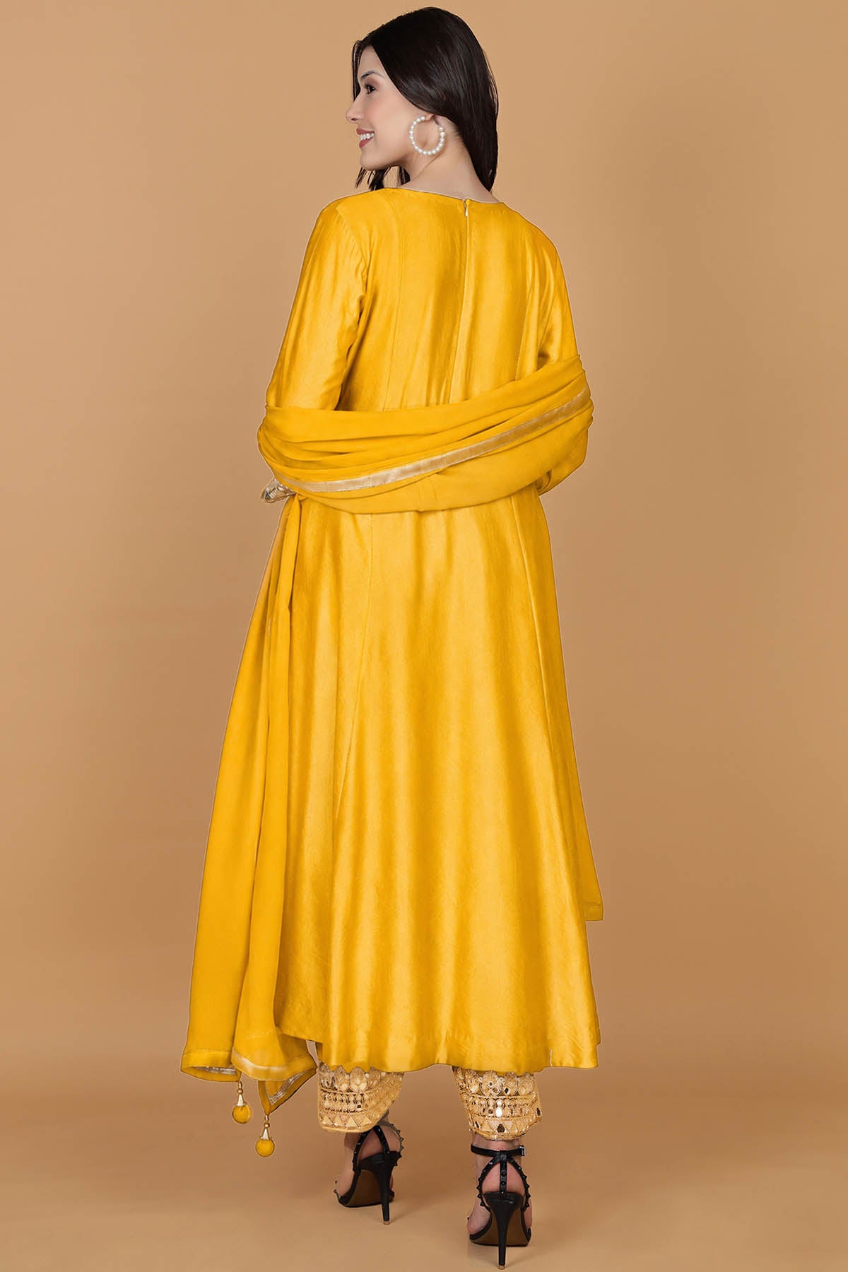 Yellow Zari & Cutdana Kurta Set