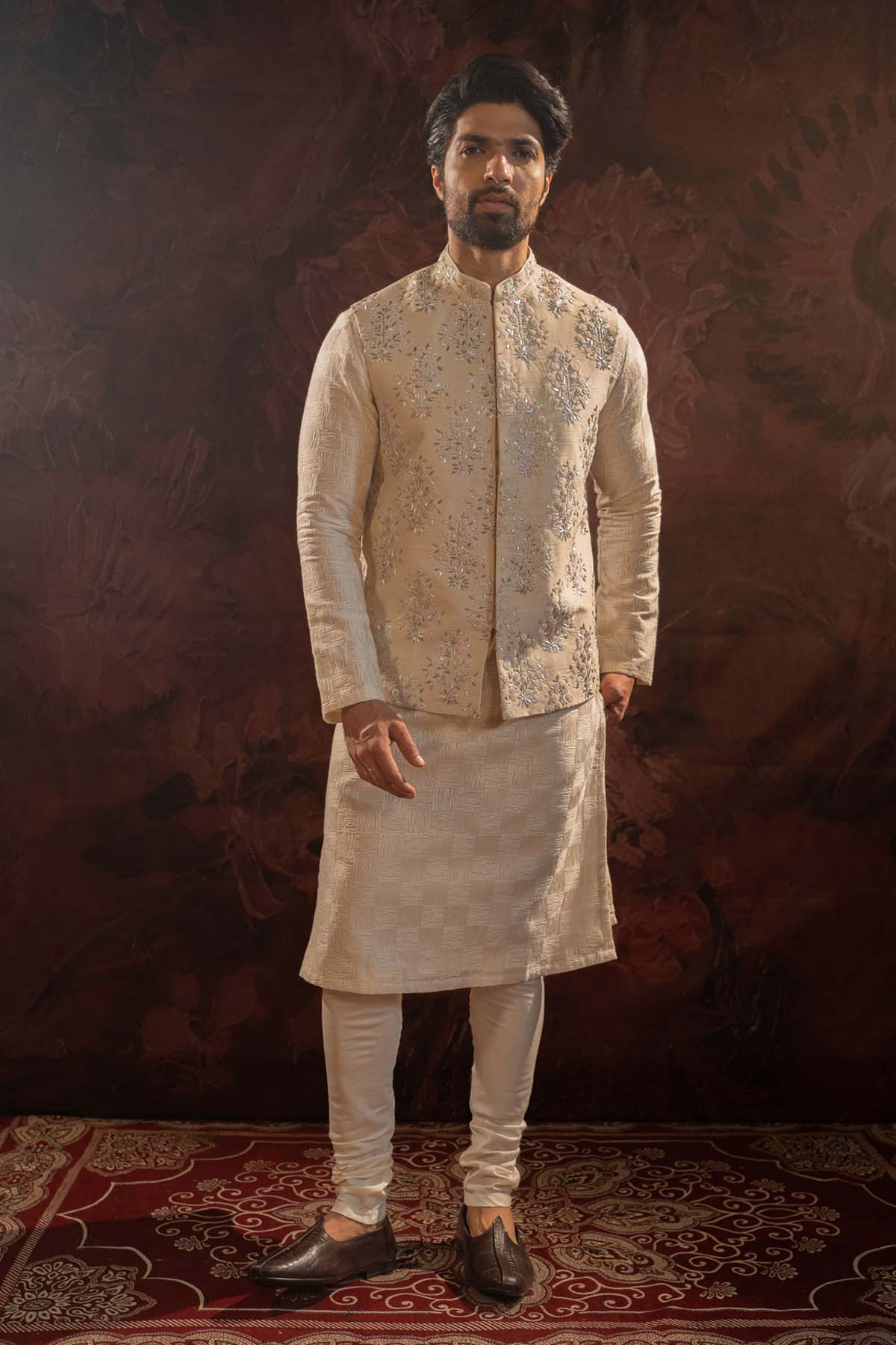 Buy Zardosi Floral Jacket & Kurta Set Online
