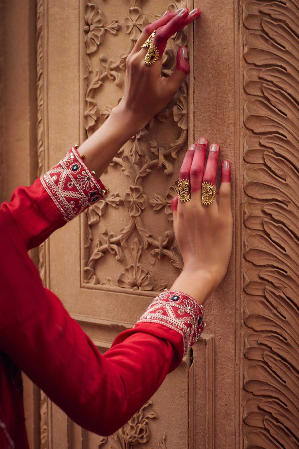 Zari Embroidered Kalidar Set