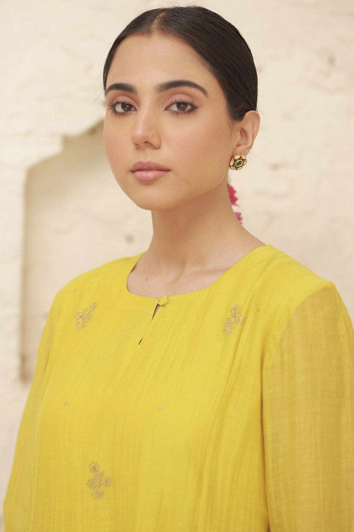 Zari Hand Embroidered Kurta Set