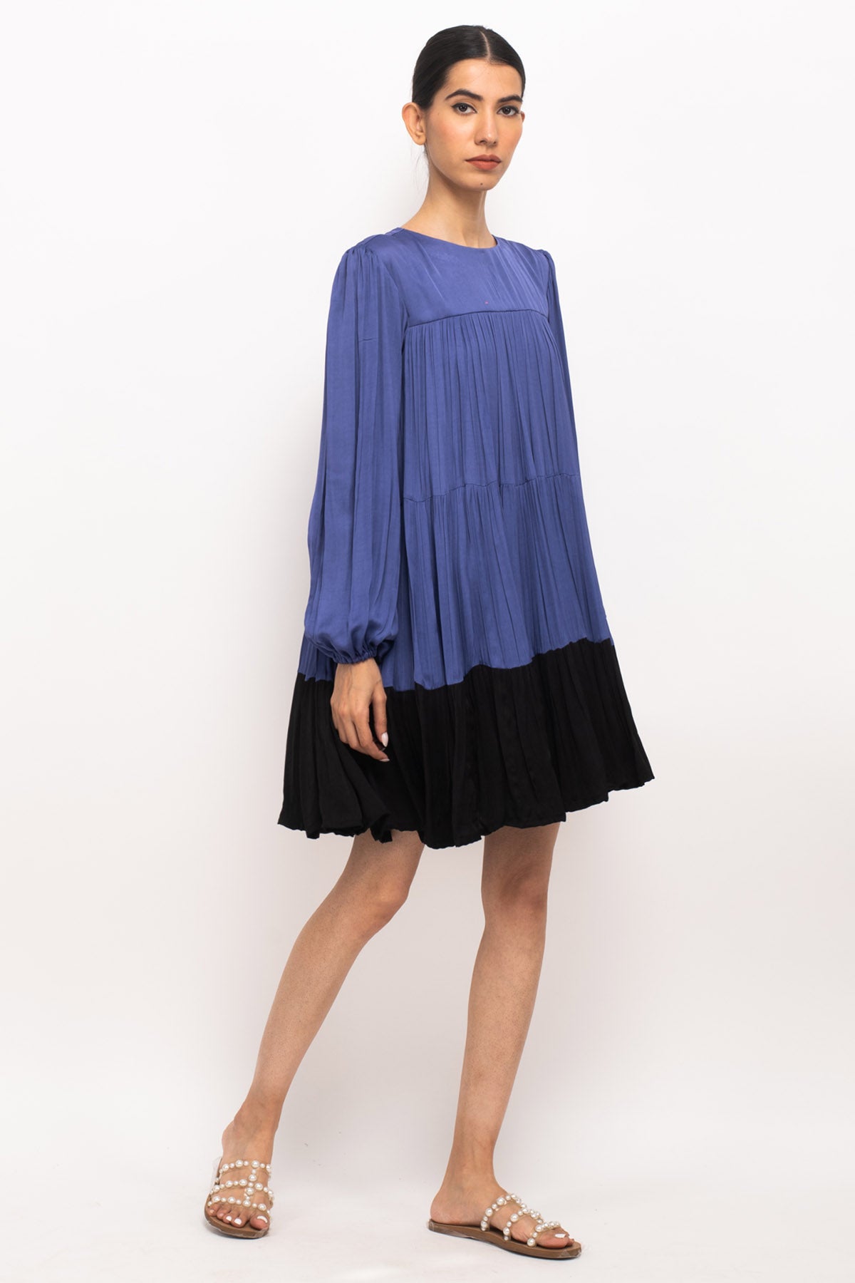 Color Blocked Gathered Short Dress