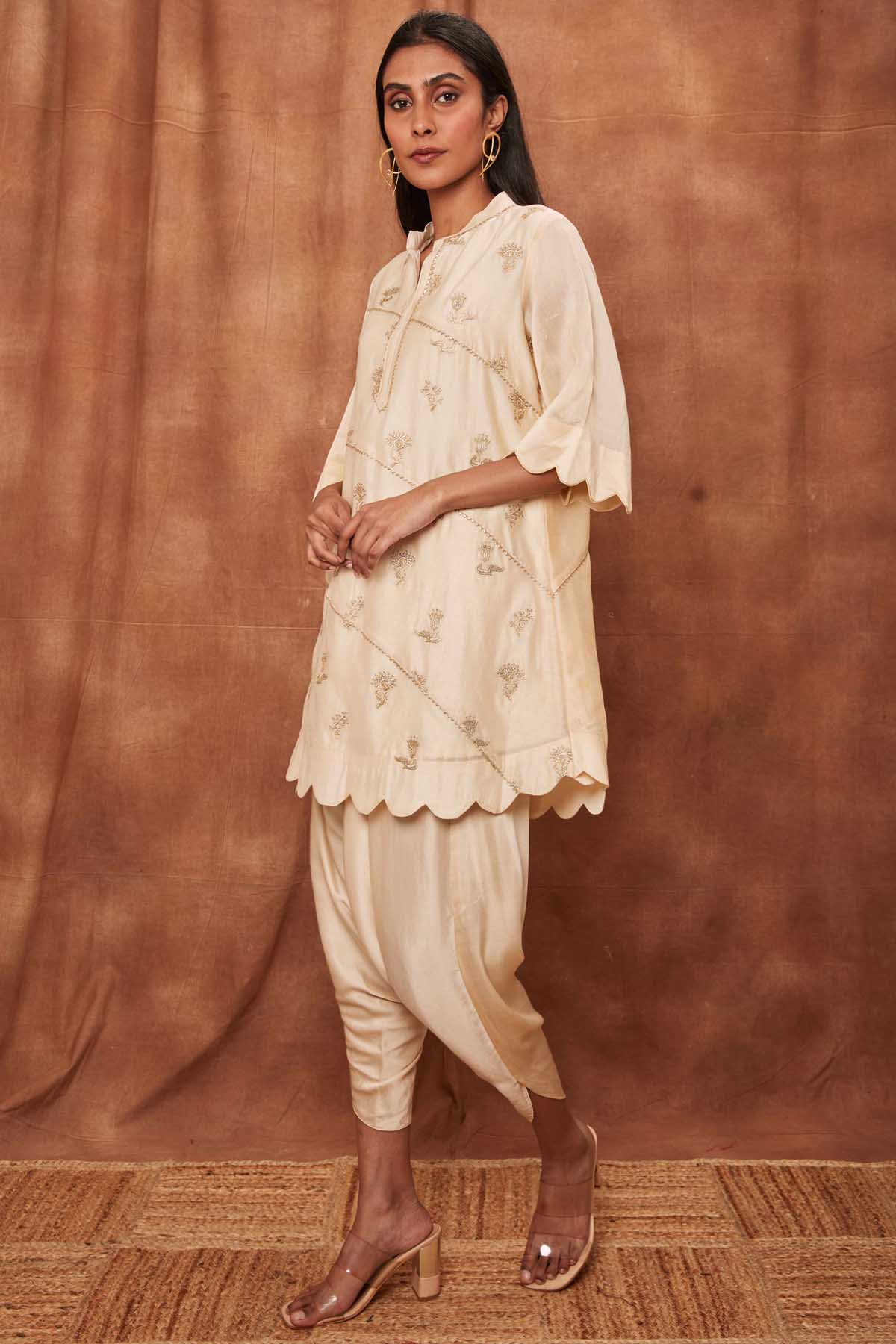 Cream Scalloped Kurta & Dhoti