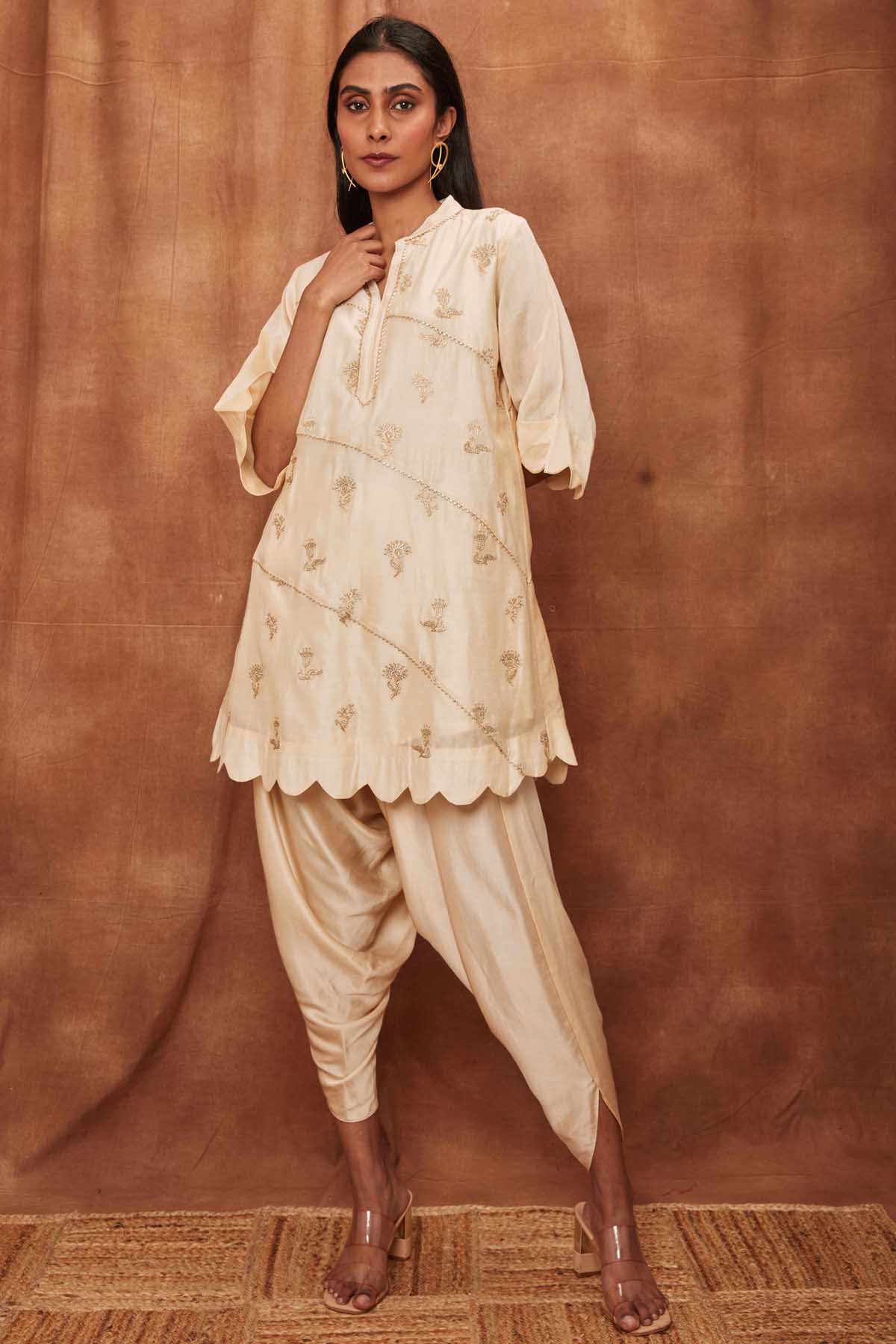 Cream Scalloped Kurta & Dhoti
