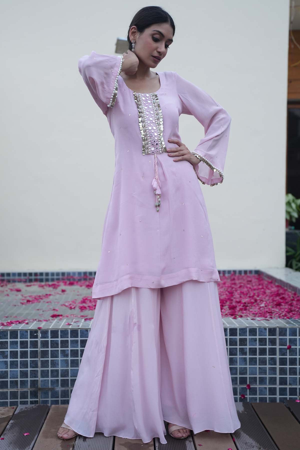 Crepe Embroidered Pink Kurta