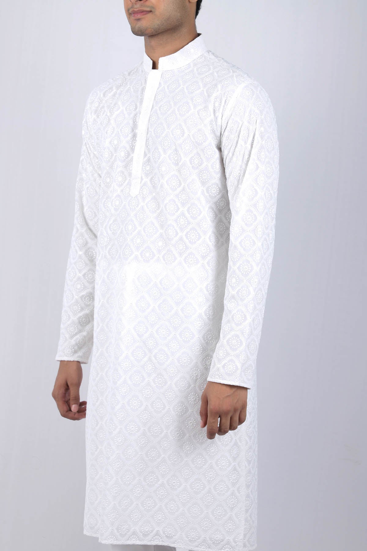 Embroidered Golnuma Kurta Set