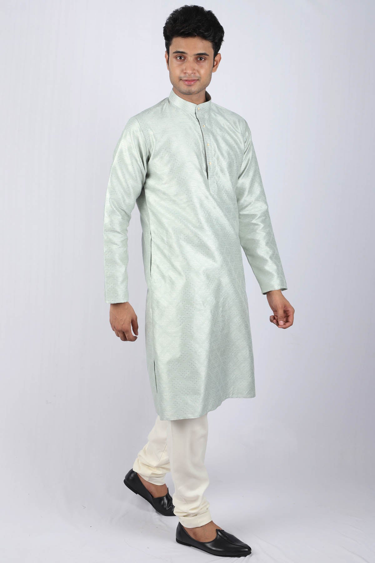 Embroidered Gulistaan Kurta Set