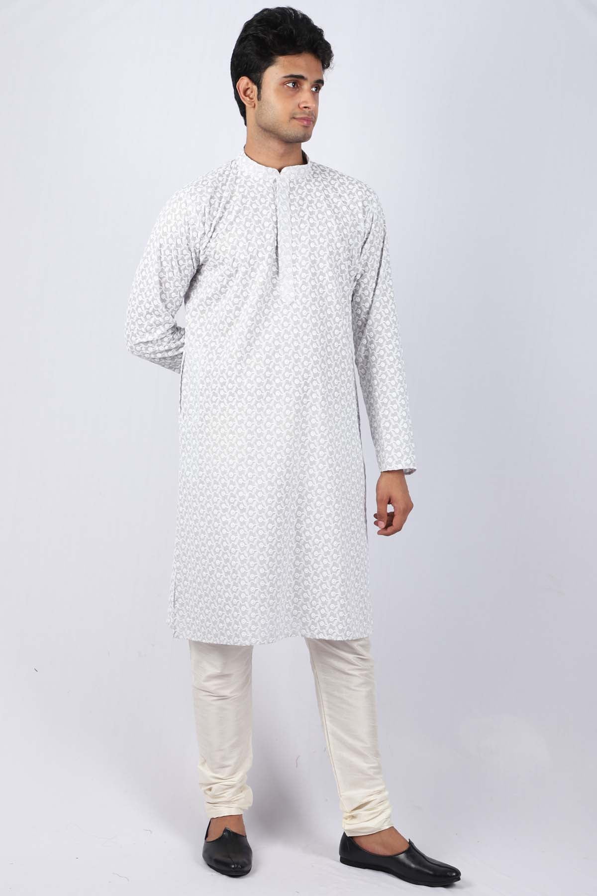 Embroidered Mayur Van Kurta Set