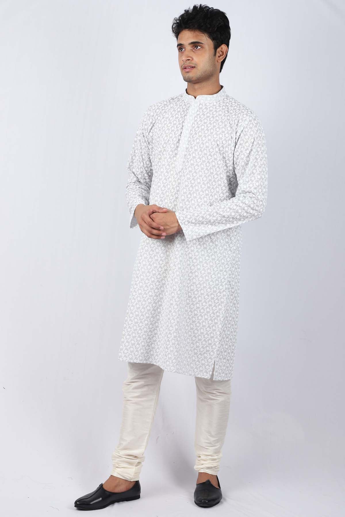 Embroidered Mayur Van Kurta Set