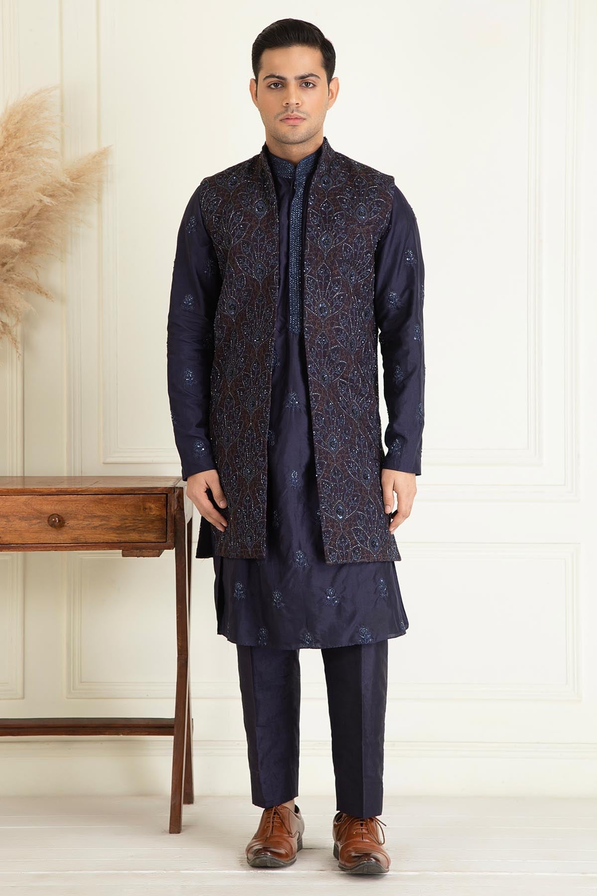 Embroidered Bundi Jacket Set