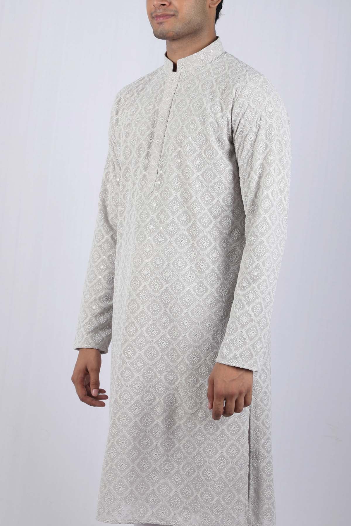 Golnuma Embroidered Kurta Set