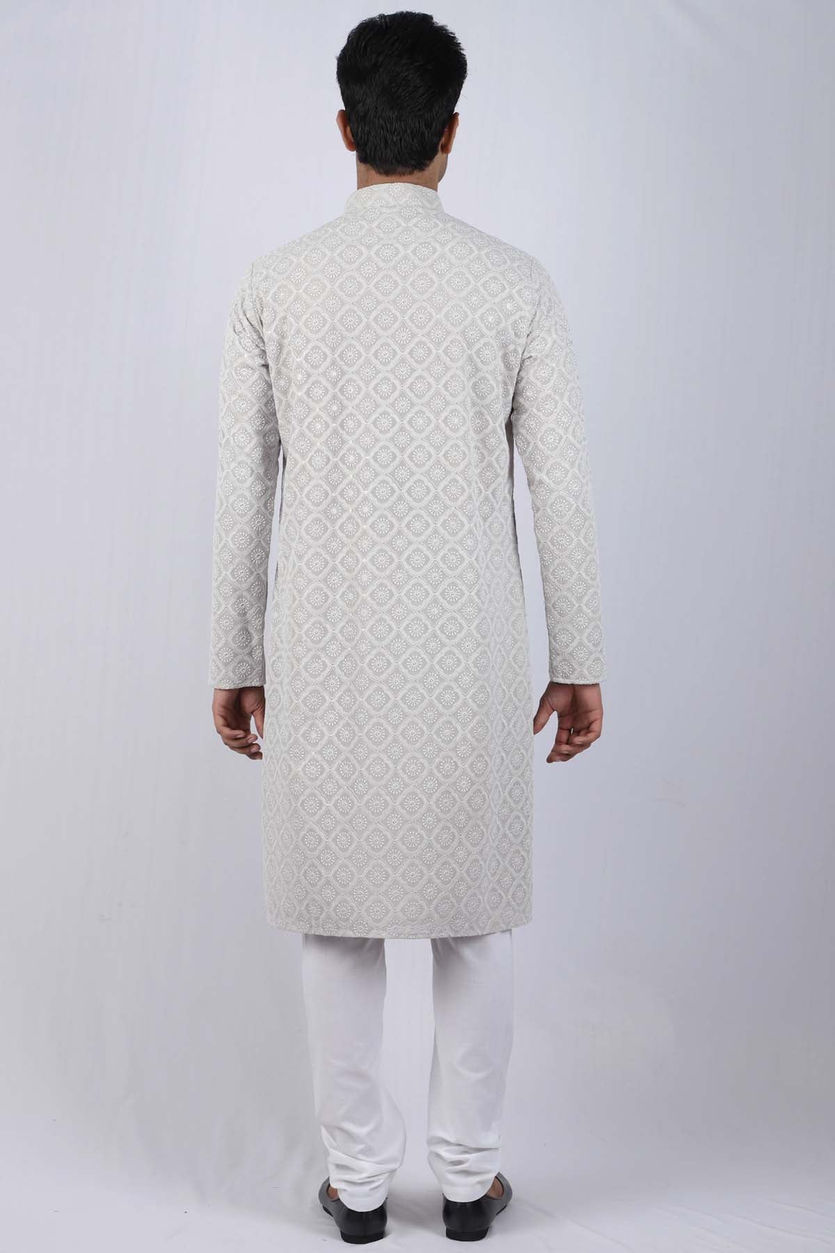 Golnuma Embroidered Kurta Set