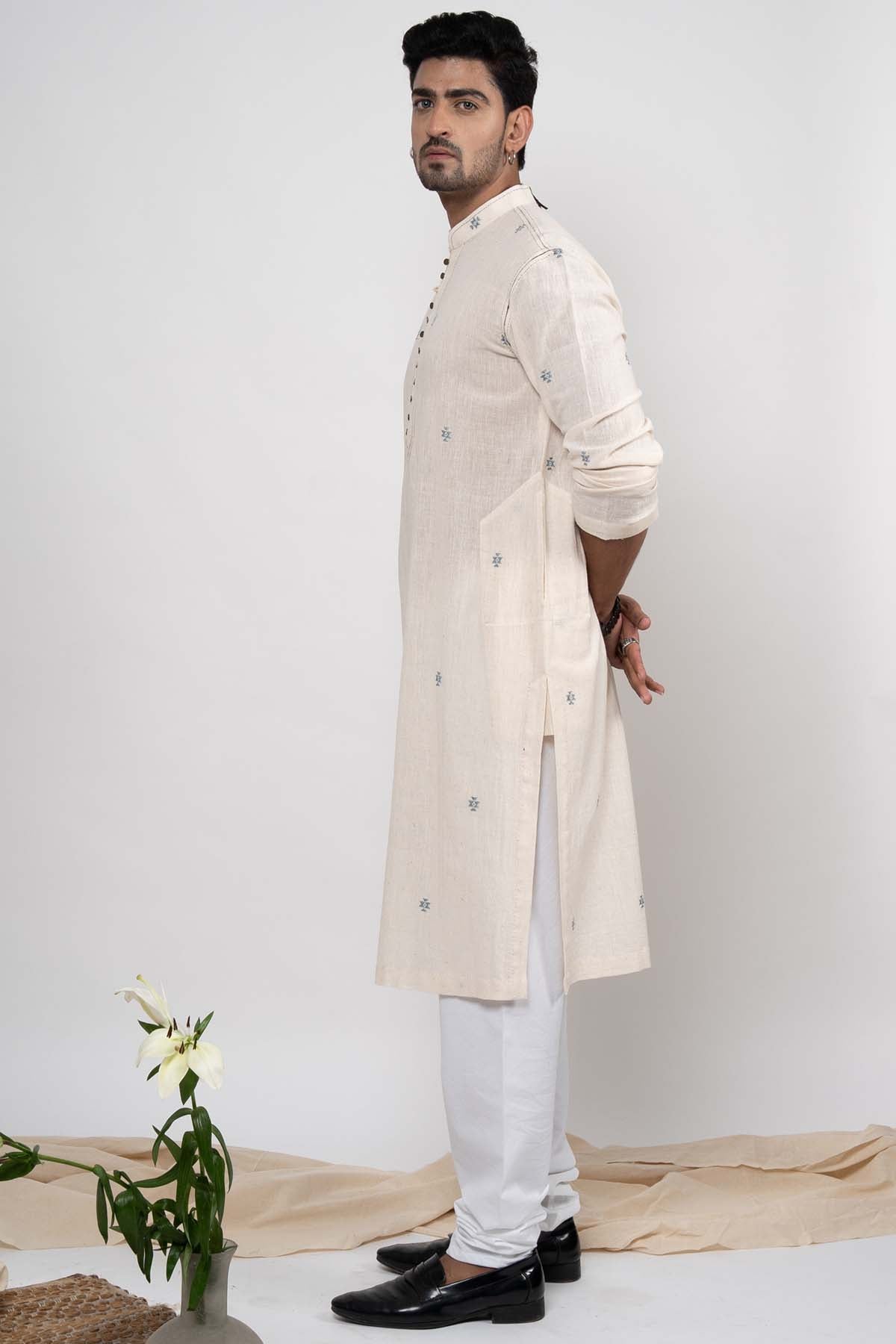 Handwoven Zali Kurta Set