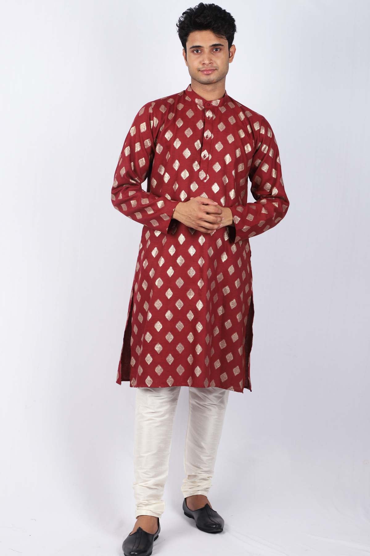 Buy Heera Foil Print Kurta Set For Men Available online at ScrollnShops