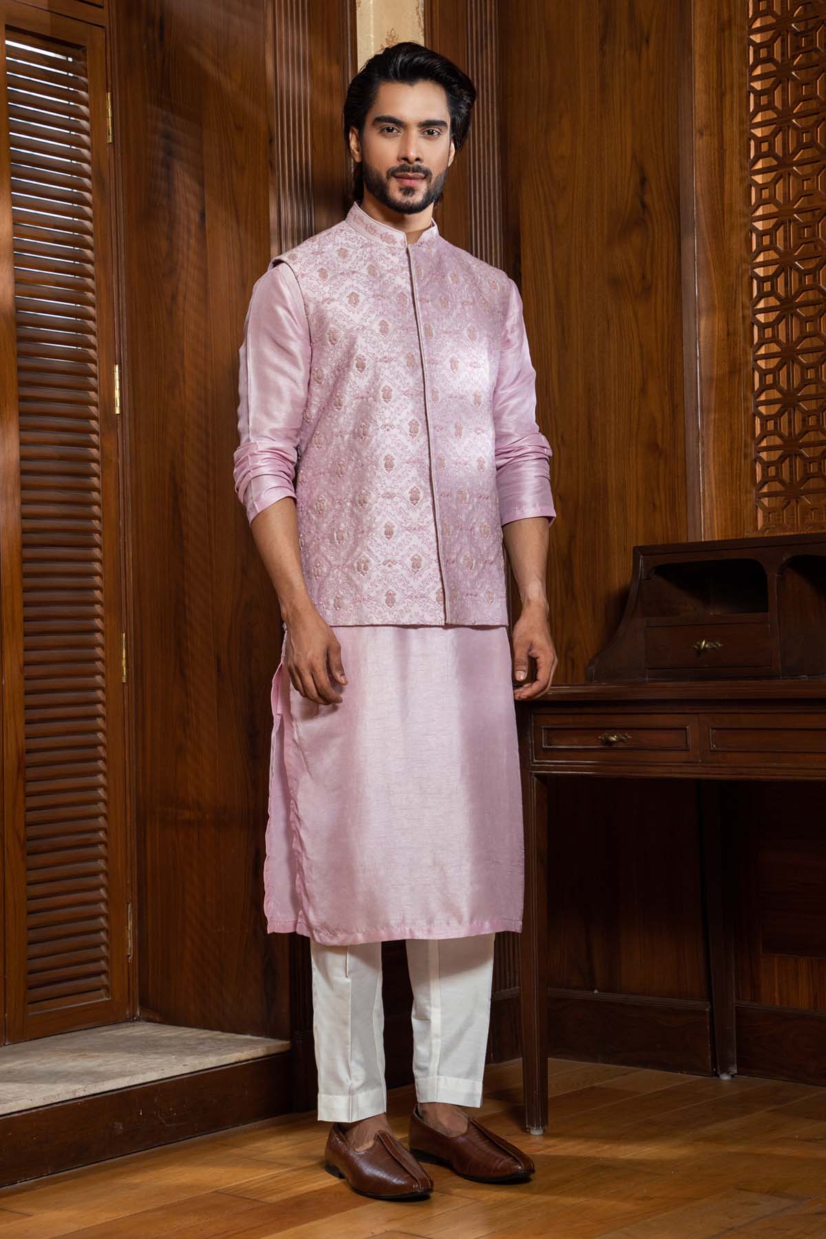 Buy Jaal Jacket & Kurta Set Online