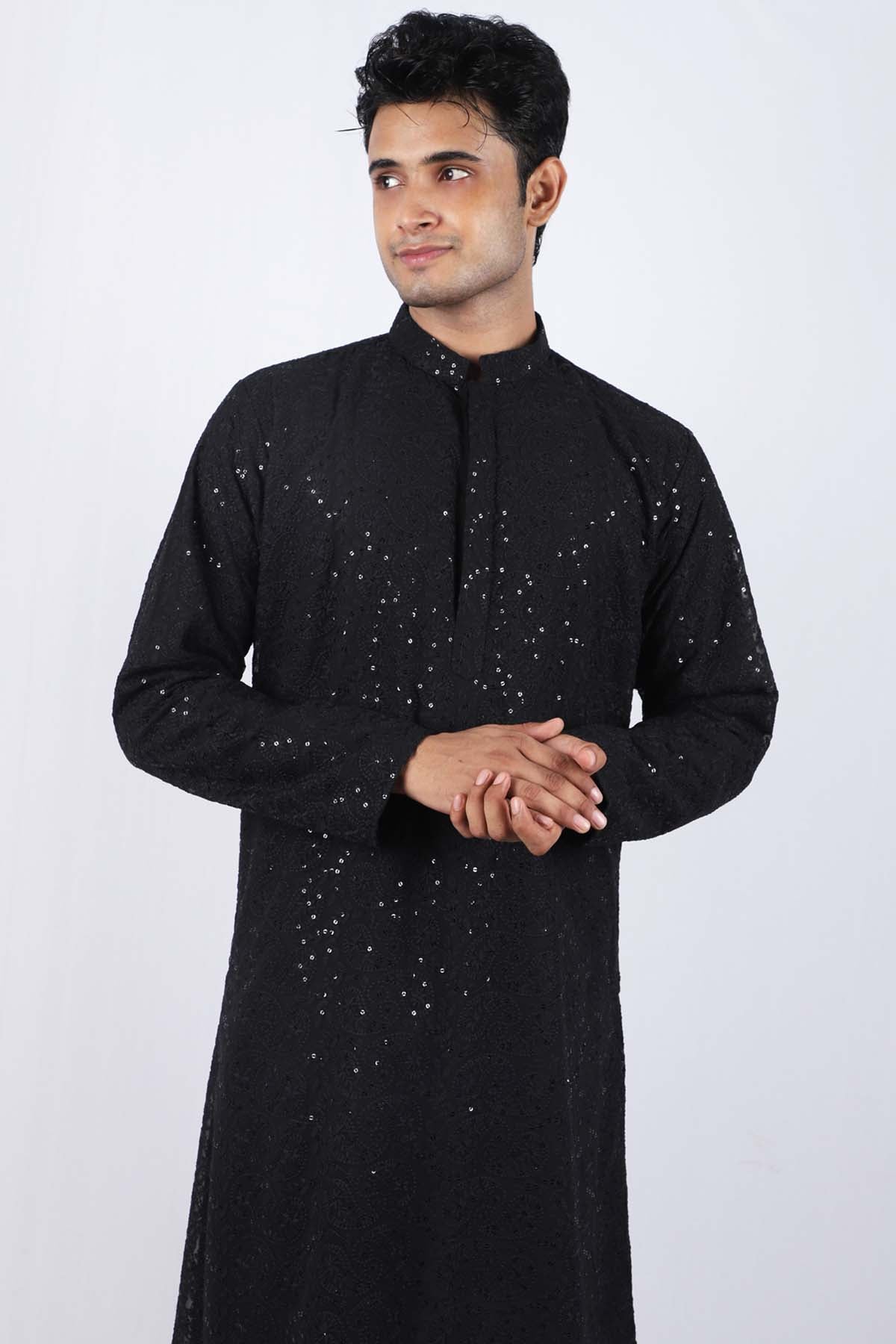 Mughalkaari Embroidered Kurta Set