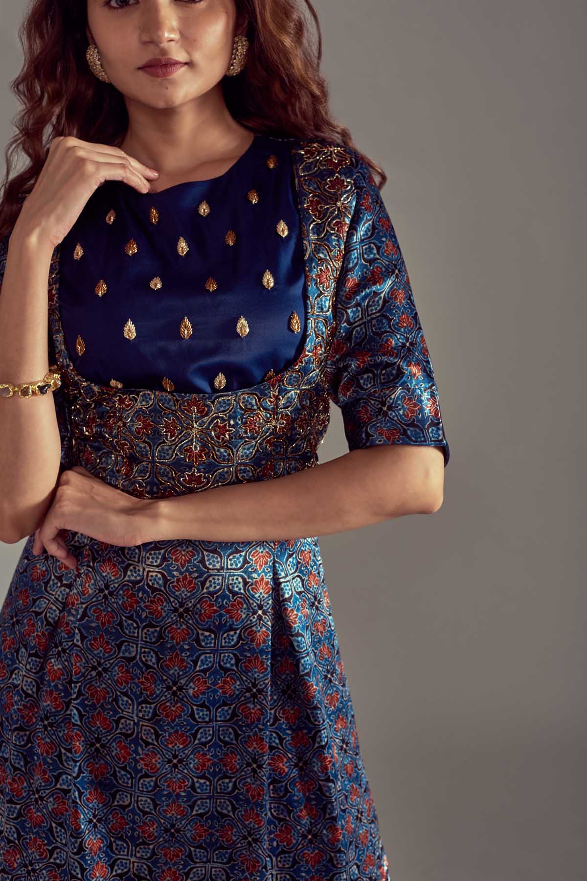 Nakshi Embroidered Kurta Set