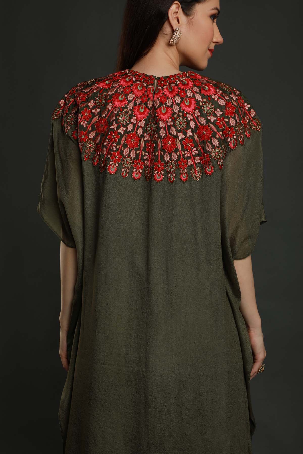 Cutdana Work Green Kurta Set