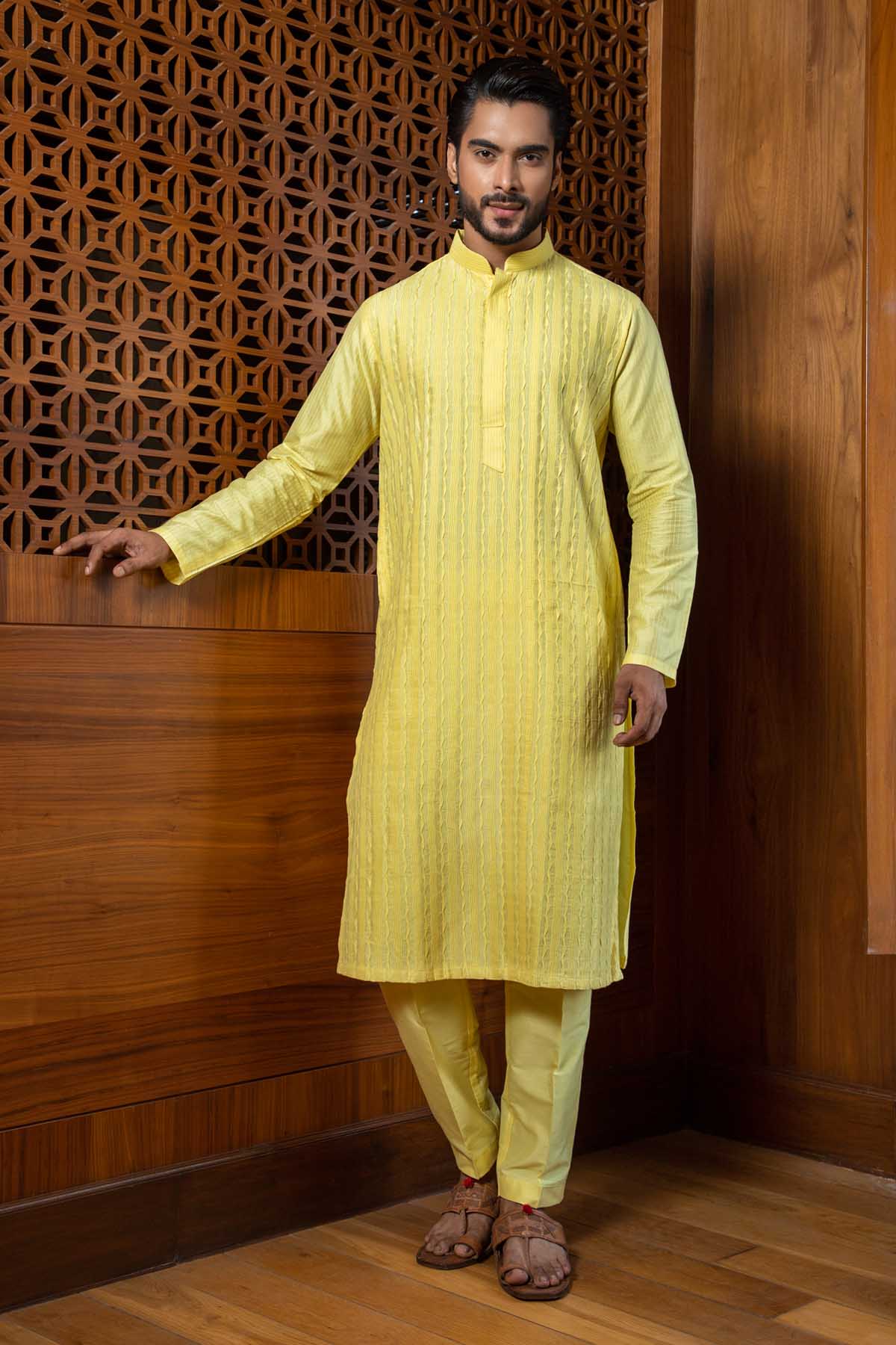 Buy Pleated Collar Kurta Set Online