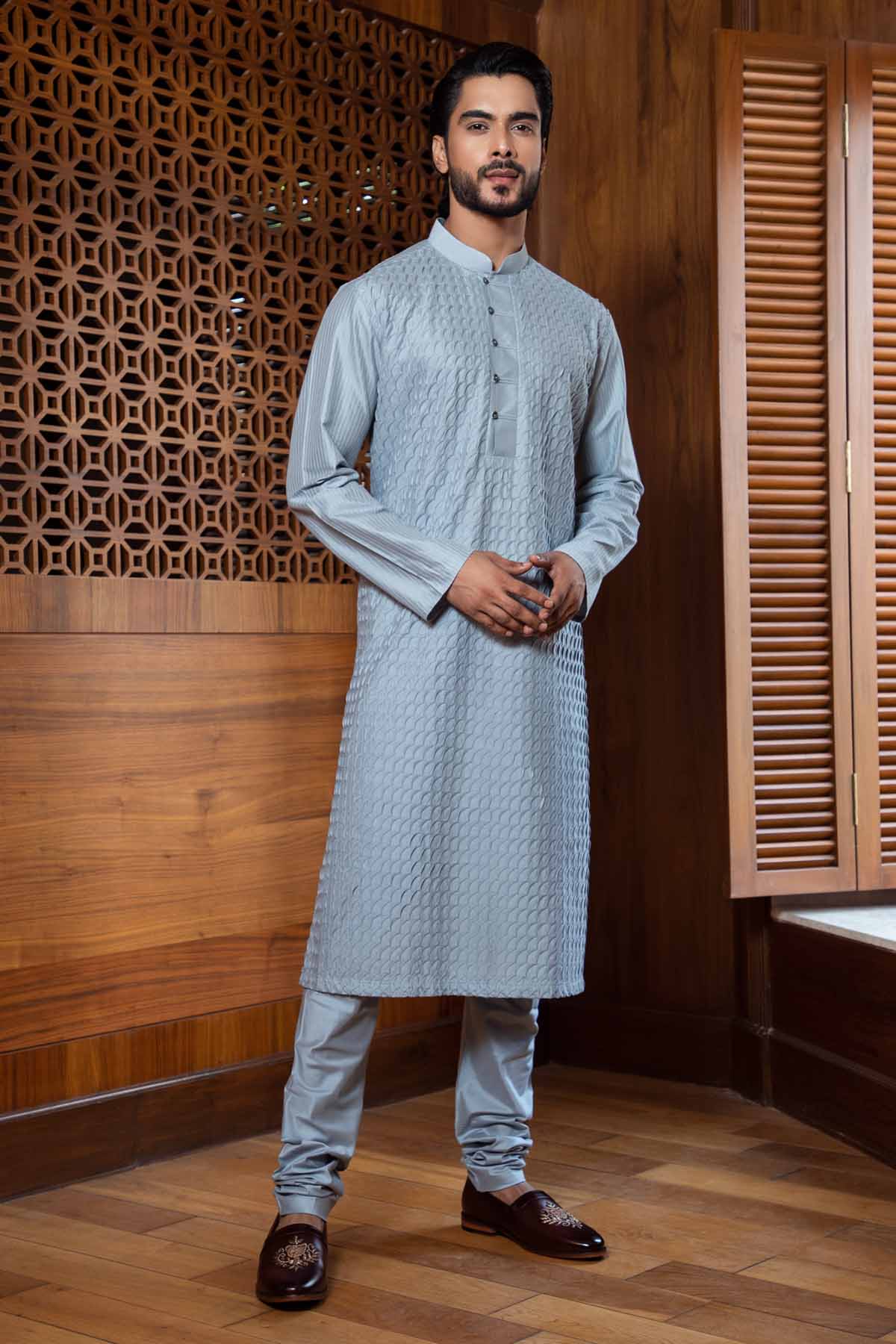 Buy Shell Tucks Kurta Set Online
