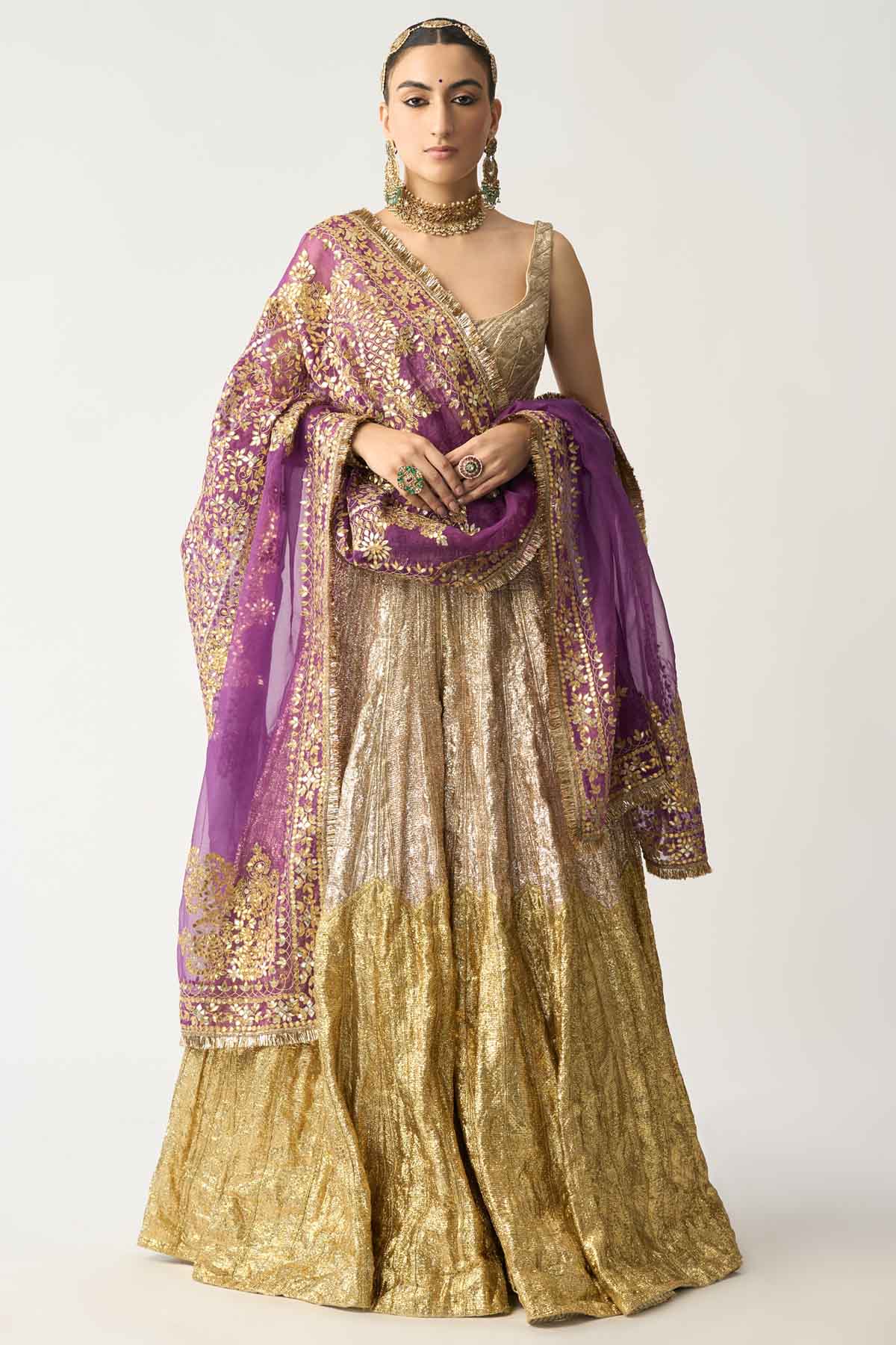 Buy ITRH, Designer Sona Chandi Lehenga Set Online