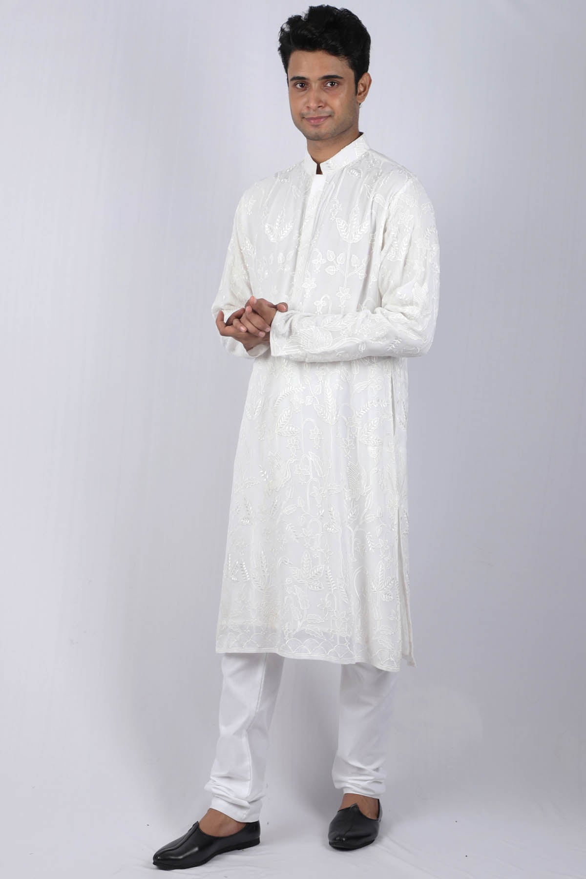 Swan Leaf Embroidered Kurta Set