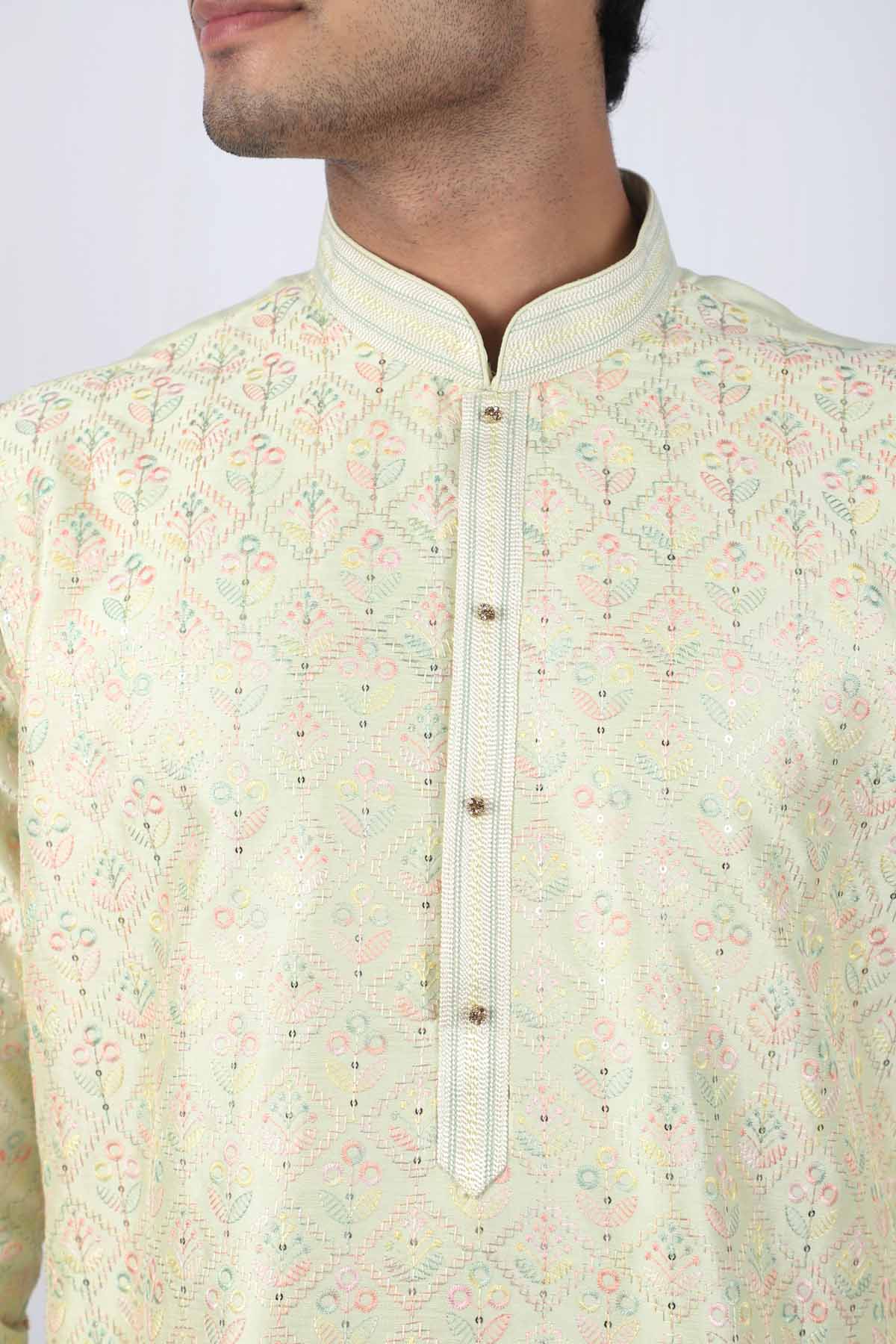 Tyohaar Embroidered Kurta Set
