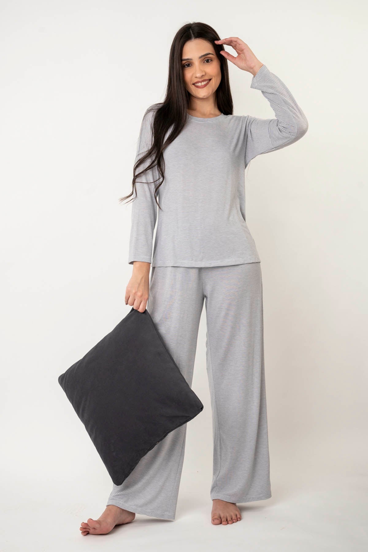 Buy Designer White Knitted Pyjama Set Online