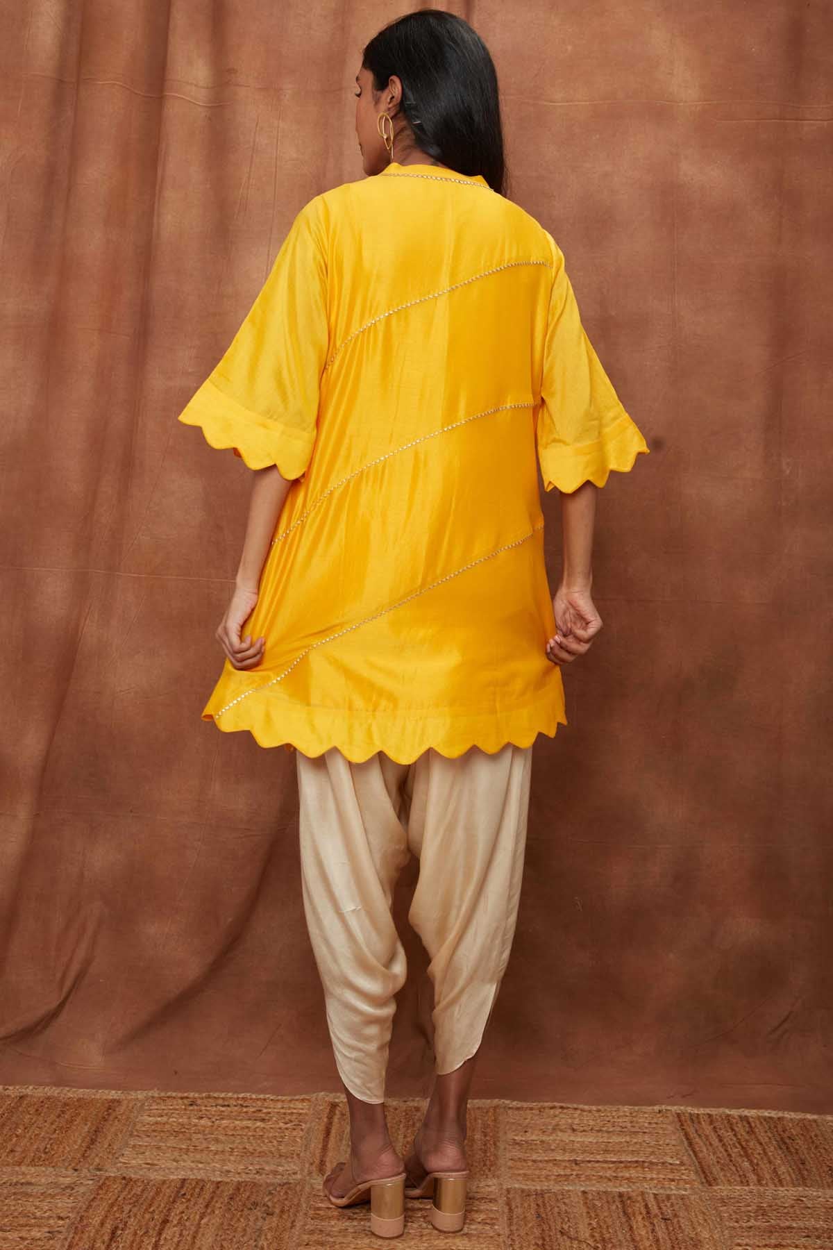 Yellow Scalloped Kurta & Dhoti