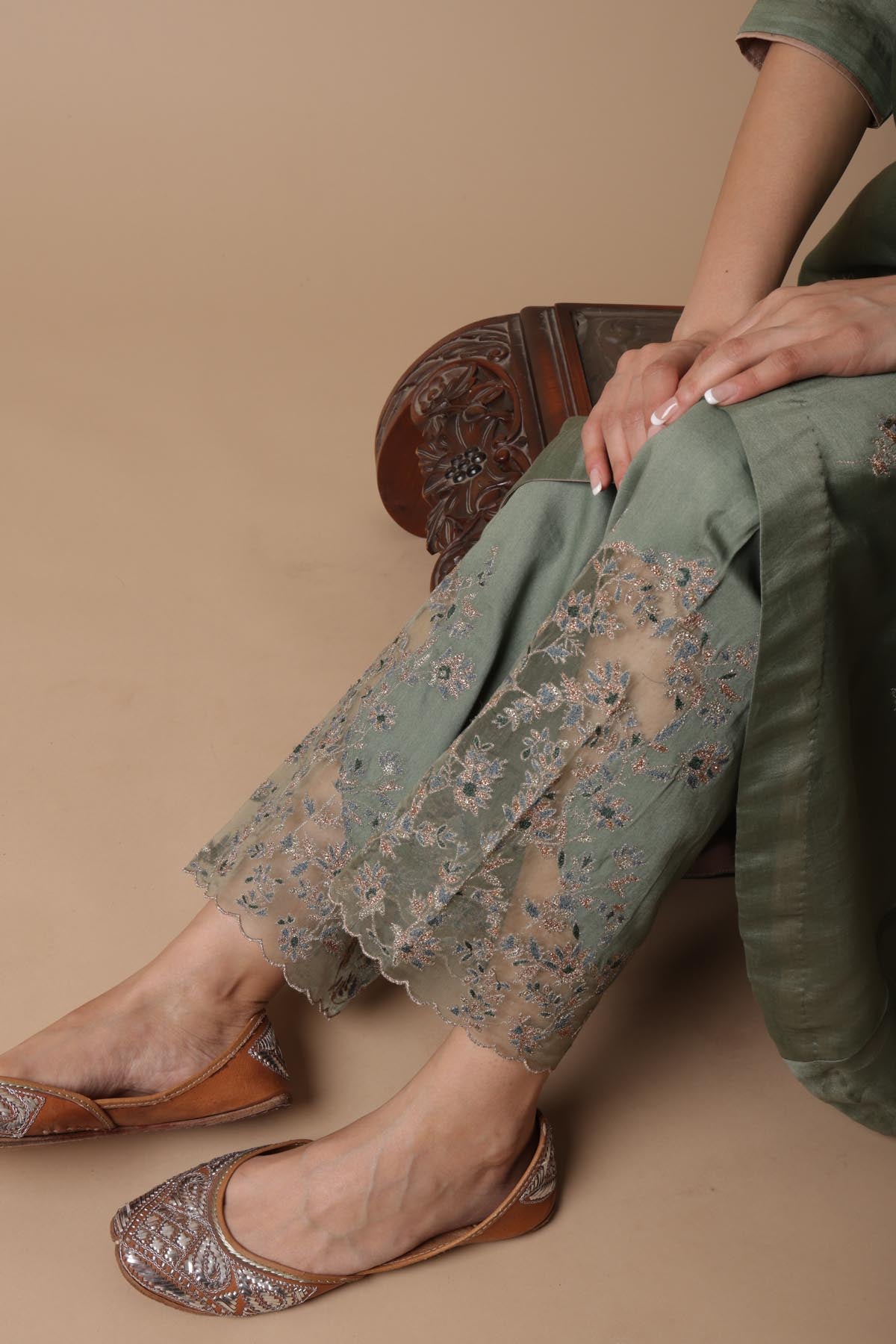 Zardozi Chanderi Silk Kurta Set