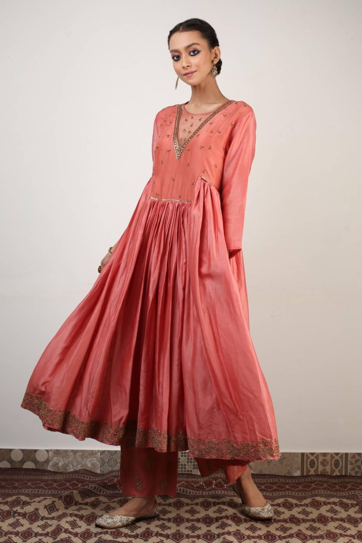 Pink Aari Zardosi Long Kurta Set