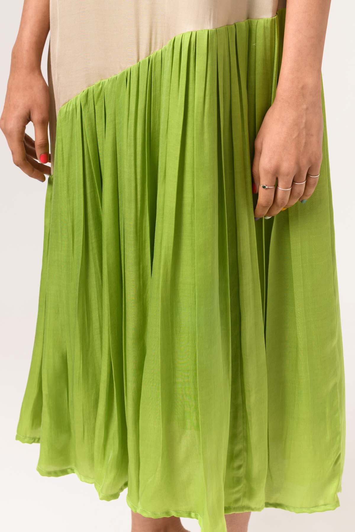 Ecru & Green Gathered Midi Dress