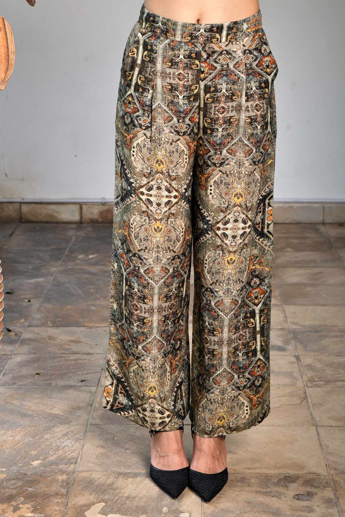 Aztec Printed Pants