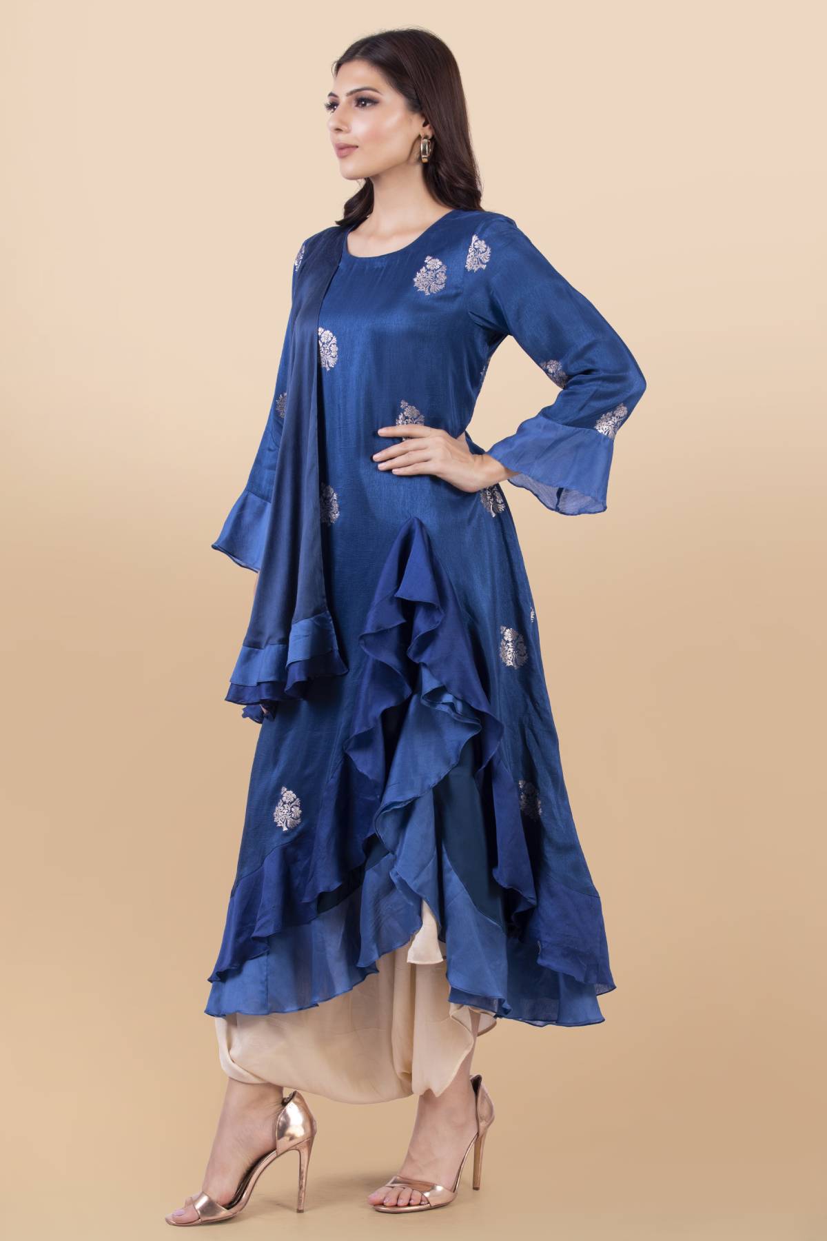 Blue Frill Kurta Set & Belt