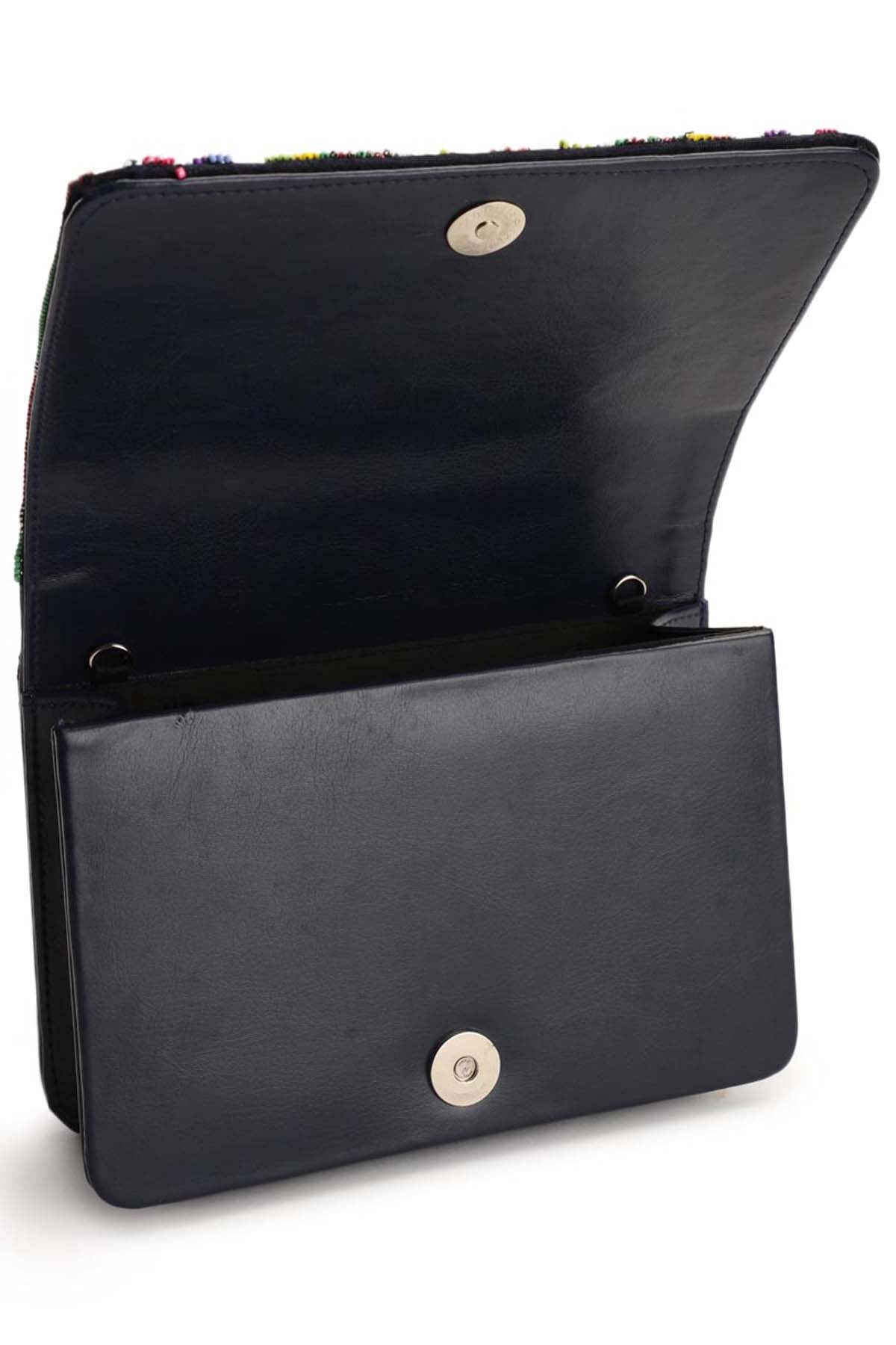 Beaded Hawaii Clutch