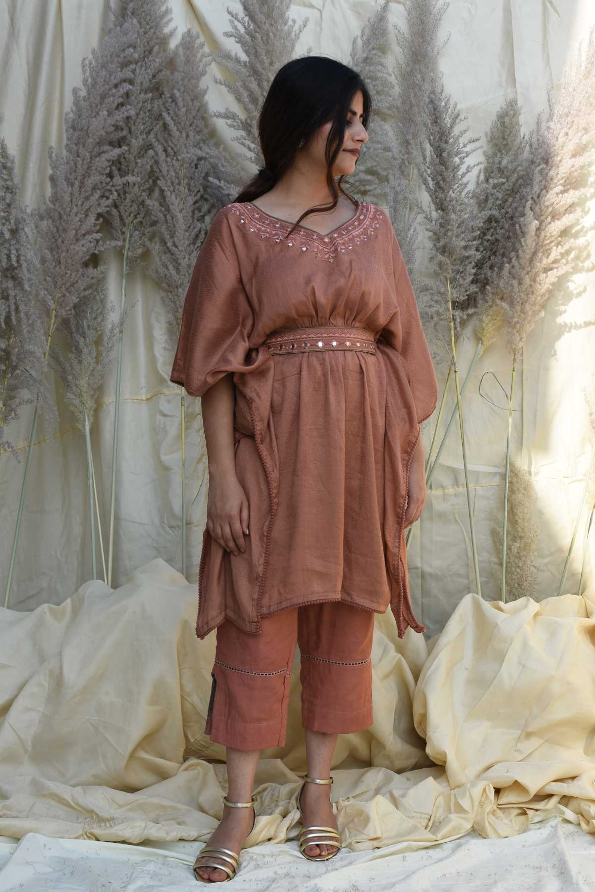 Boondi Lace Kaftan Set