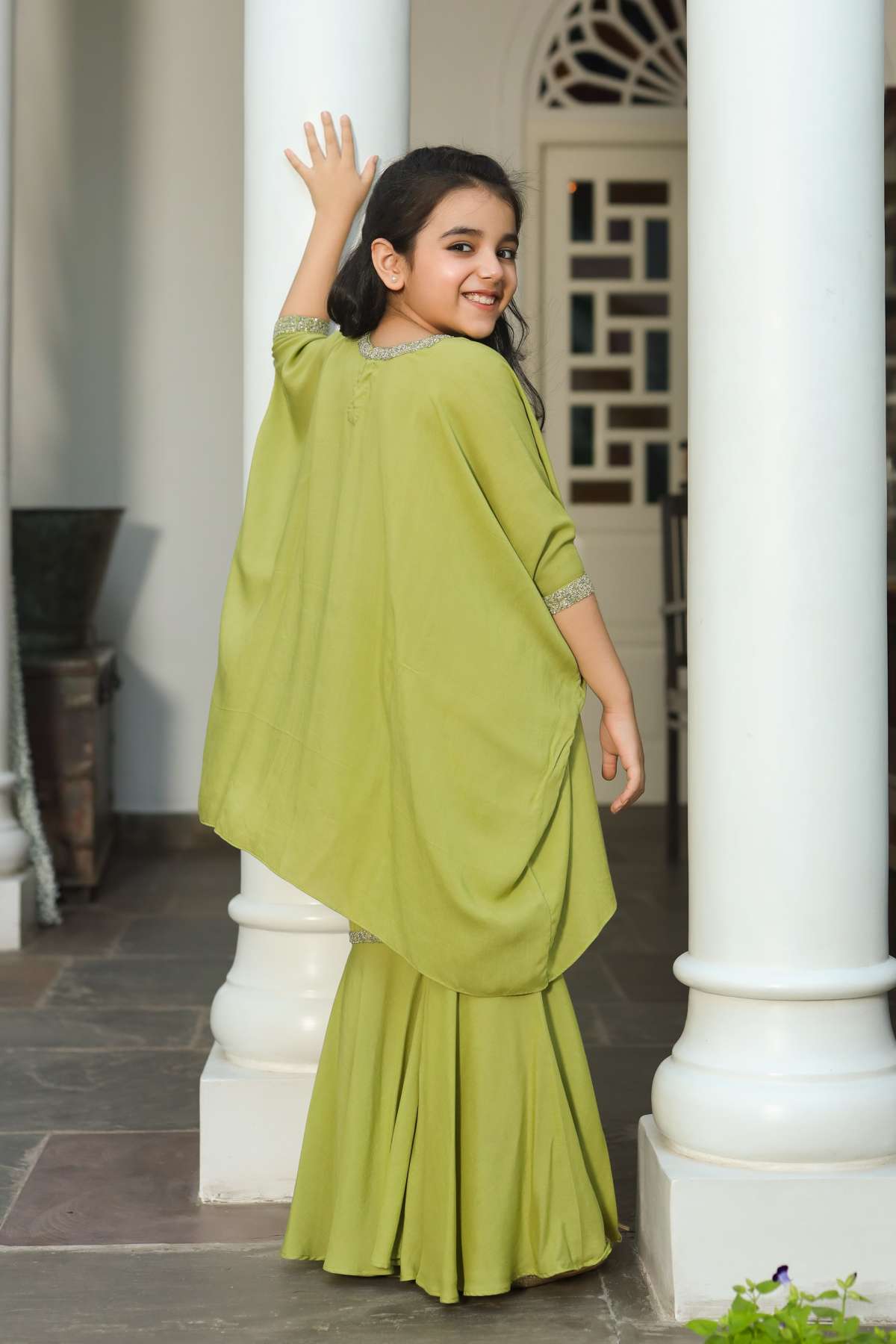 Embroidered Kaftan Set & Belt