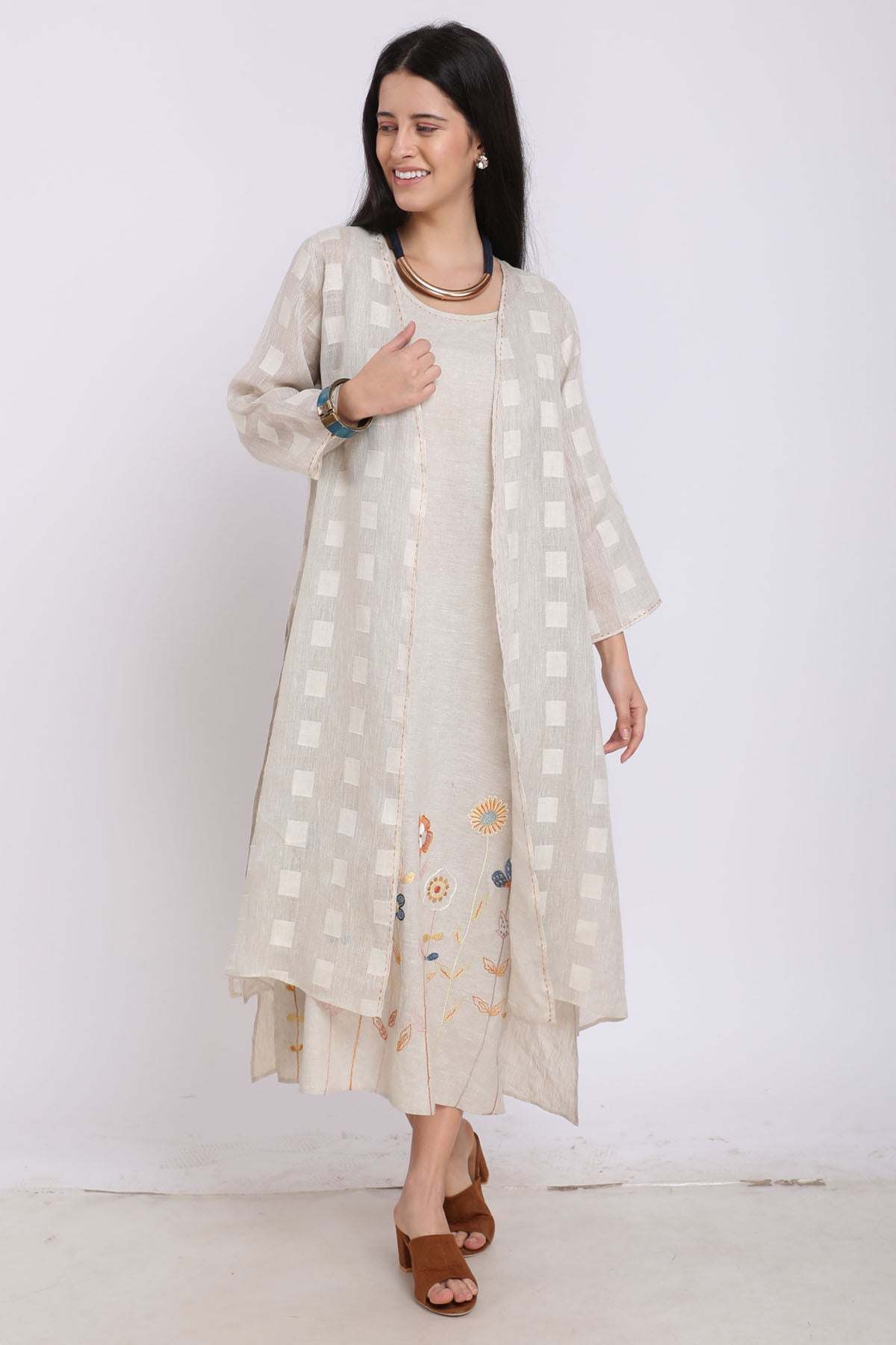 Front Open Checks Cape