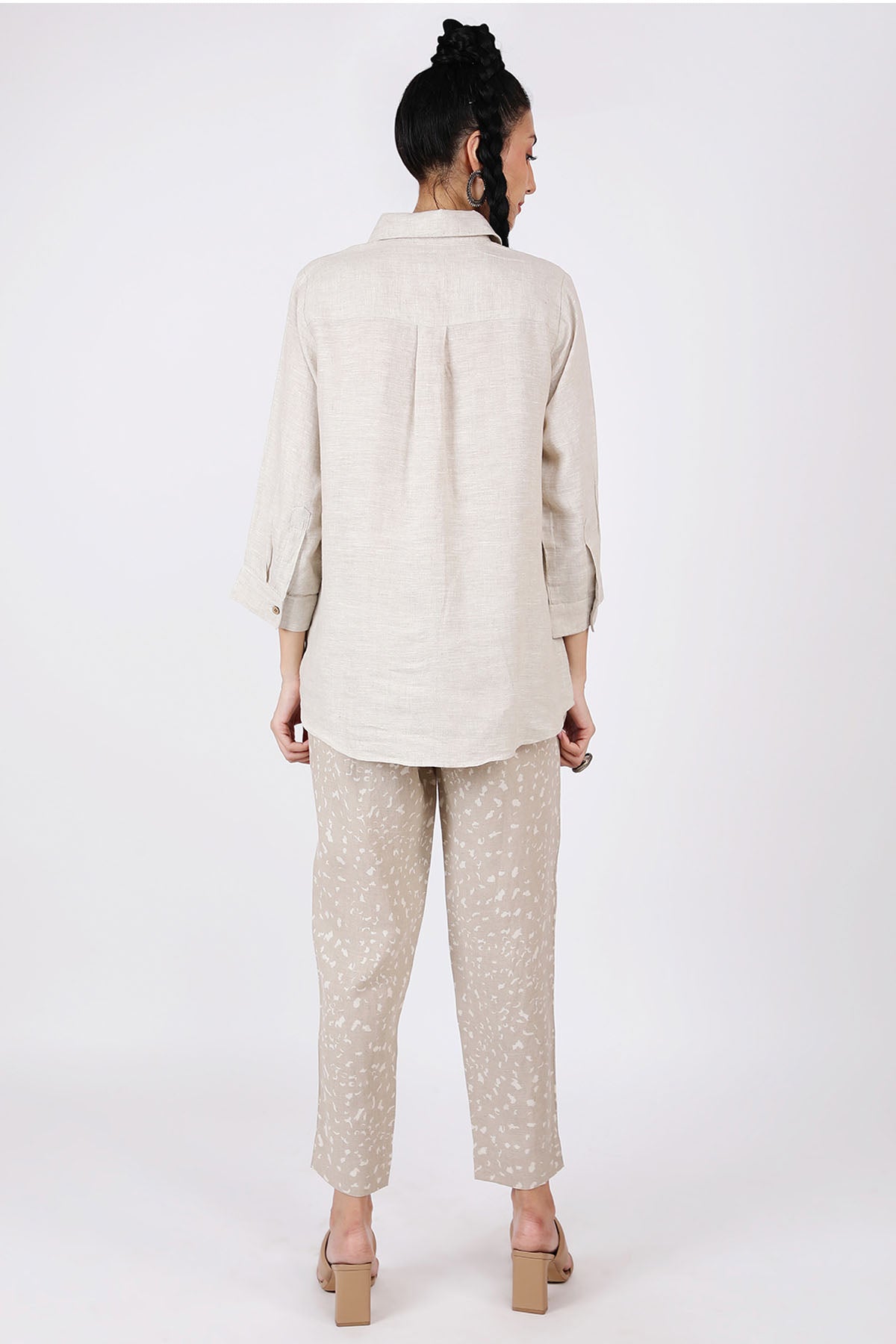 Giraffe Embroidered Shirt