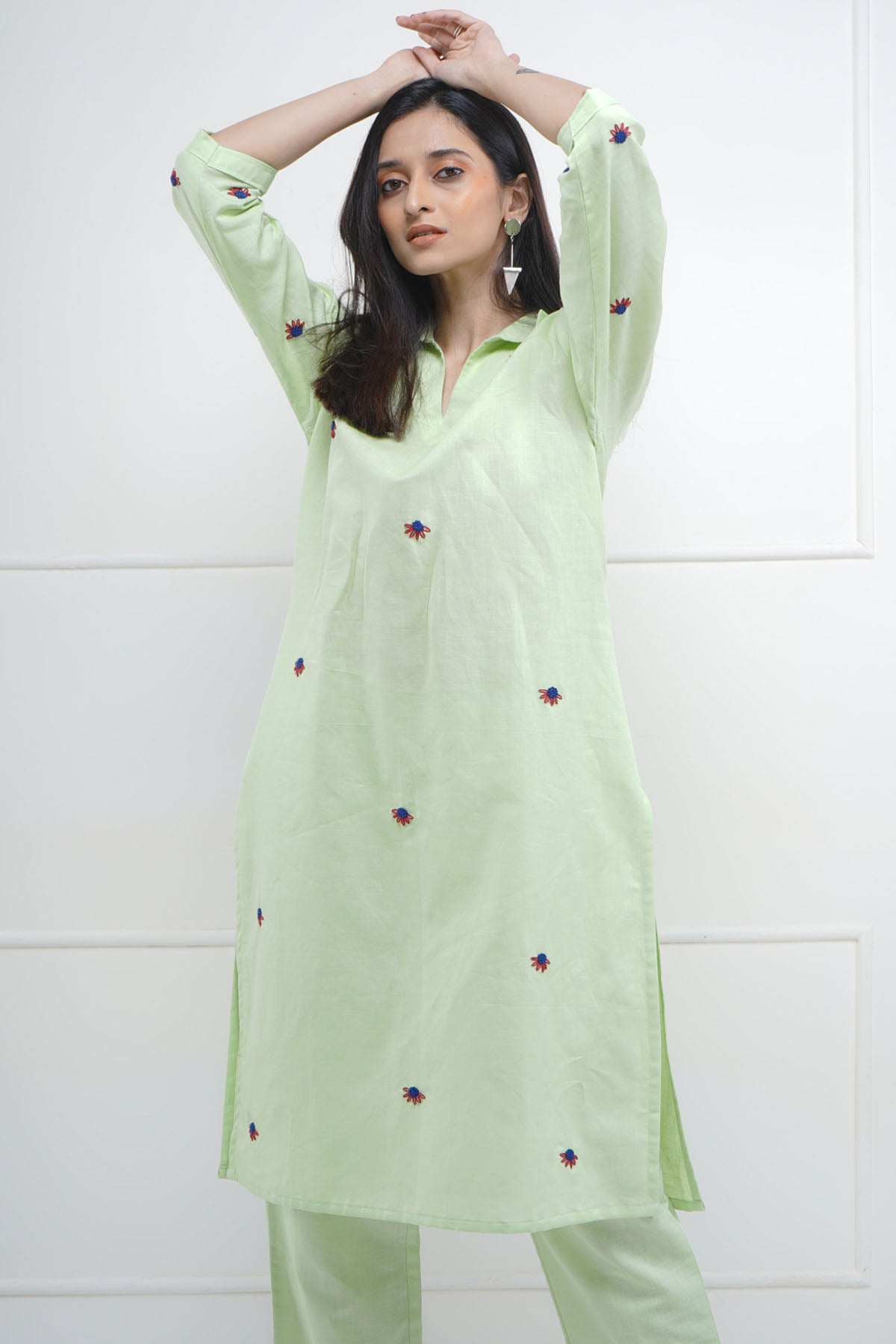 Light Green Thread Tunic Set