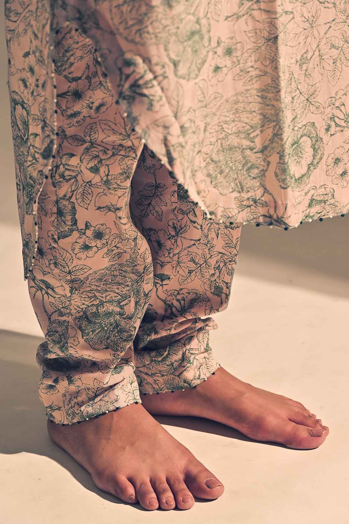 Narrow Fit Cotton Pants