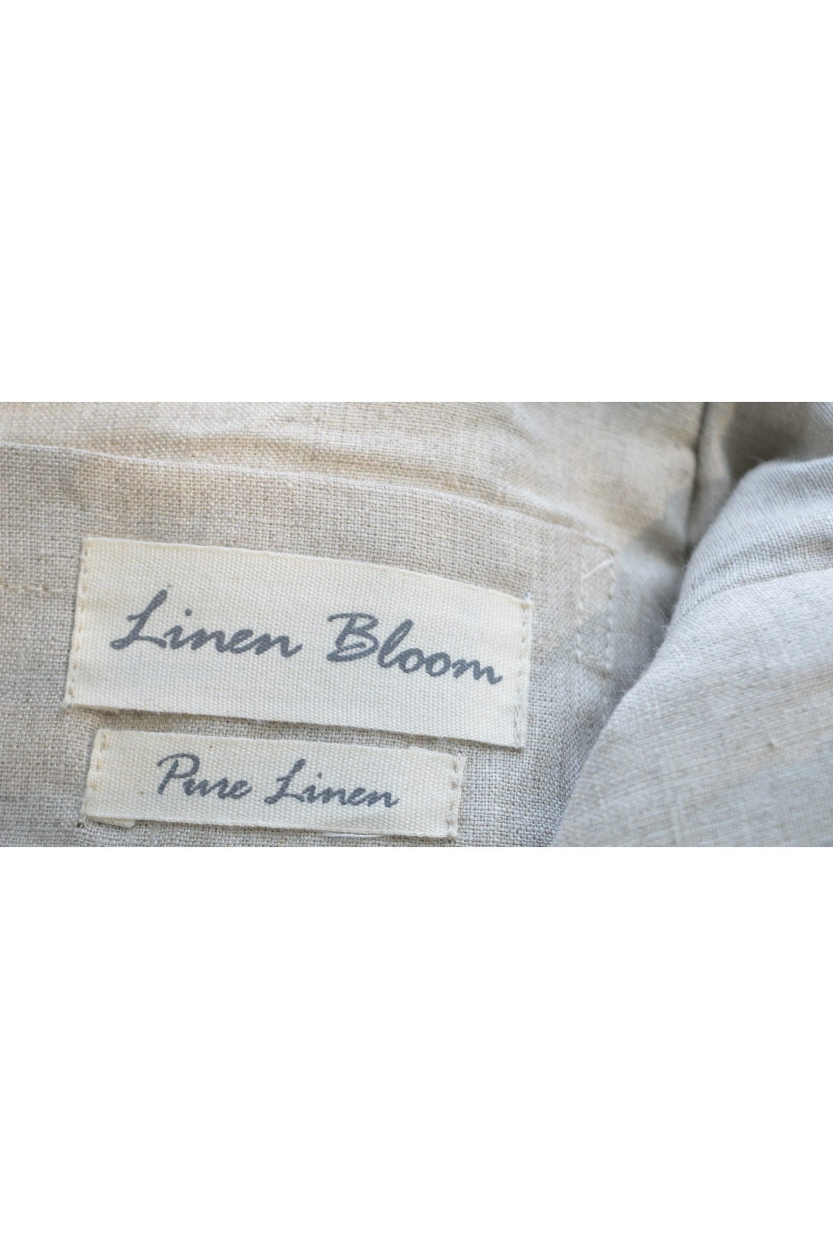 Floral Embroidered Checks Bag