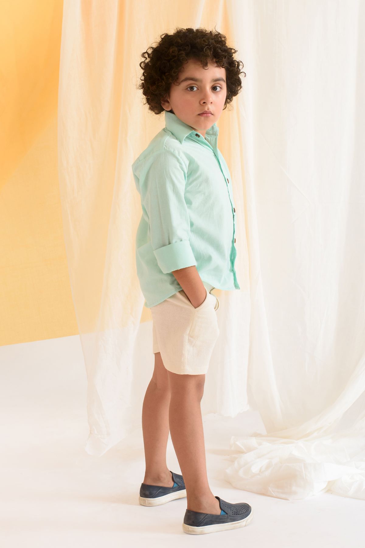 Oil Tucked Panel Shirt