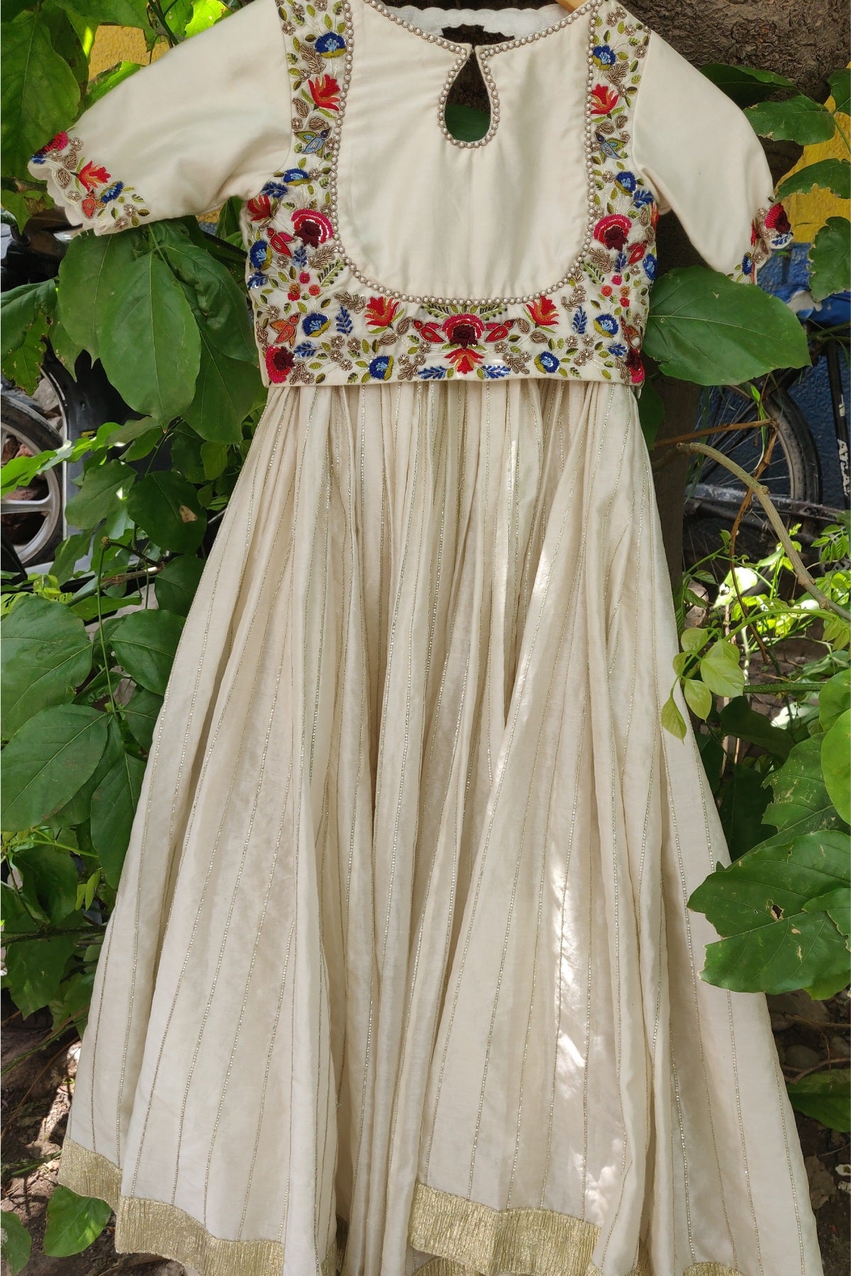 Designer Embroidered lehenga with blouse and dupatta by Priyanka Jain Online at Scrollnshops