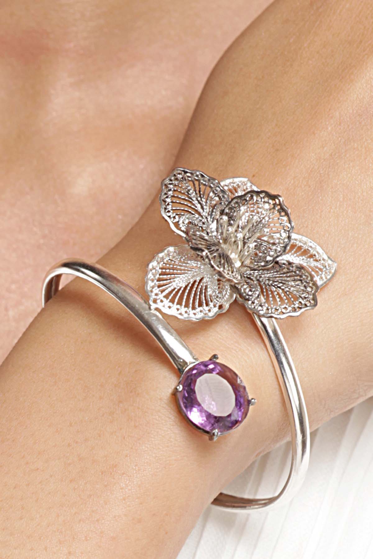 Orchid Amethyst Bracelet