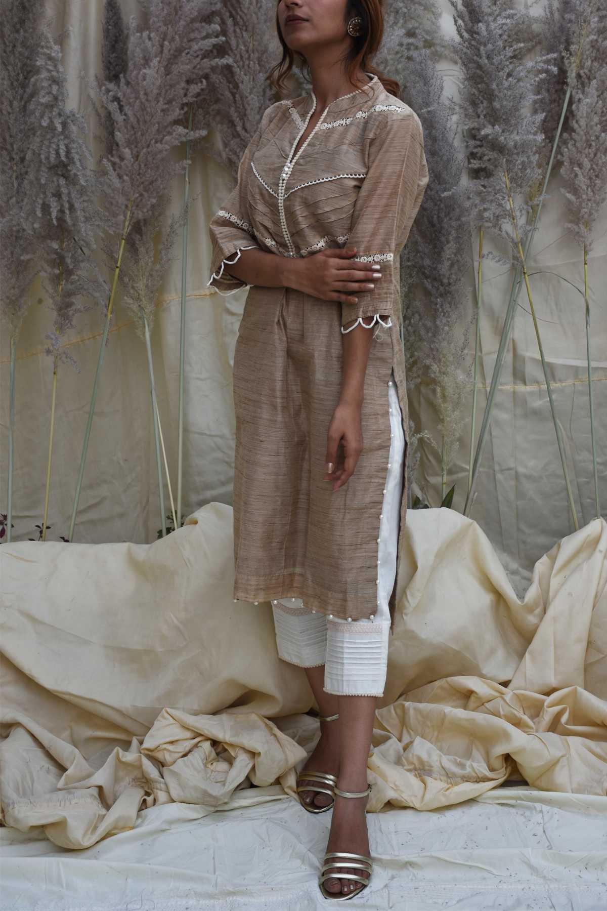 Pintuck Lace Detail Kurta Set