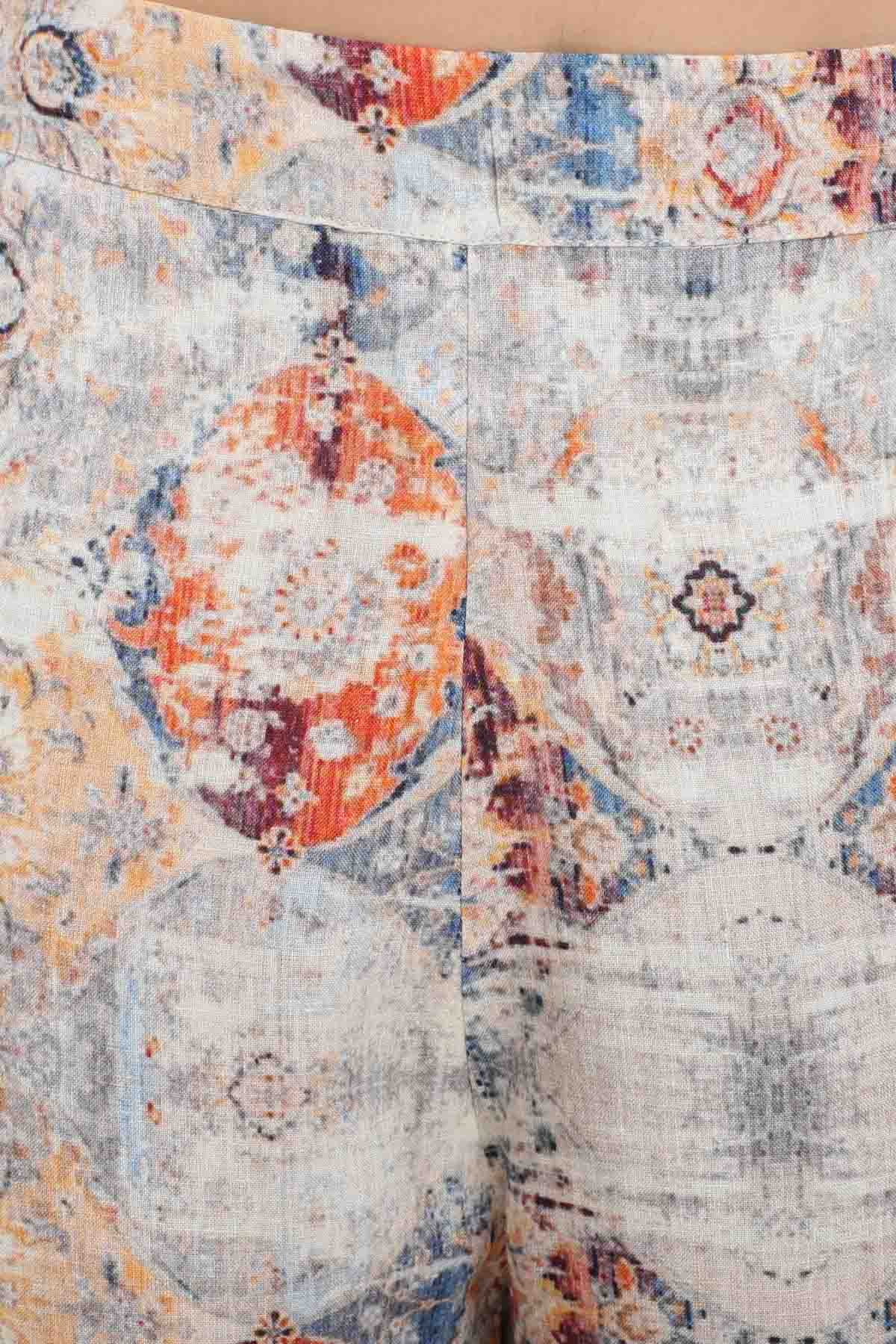 Rug Printed Pleated Pants