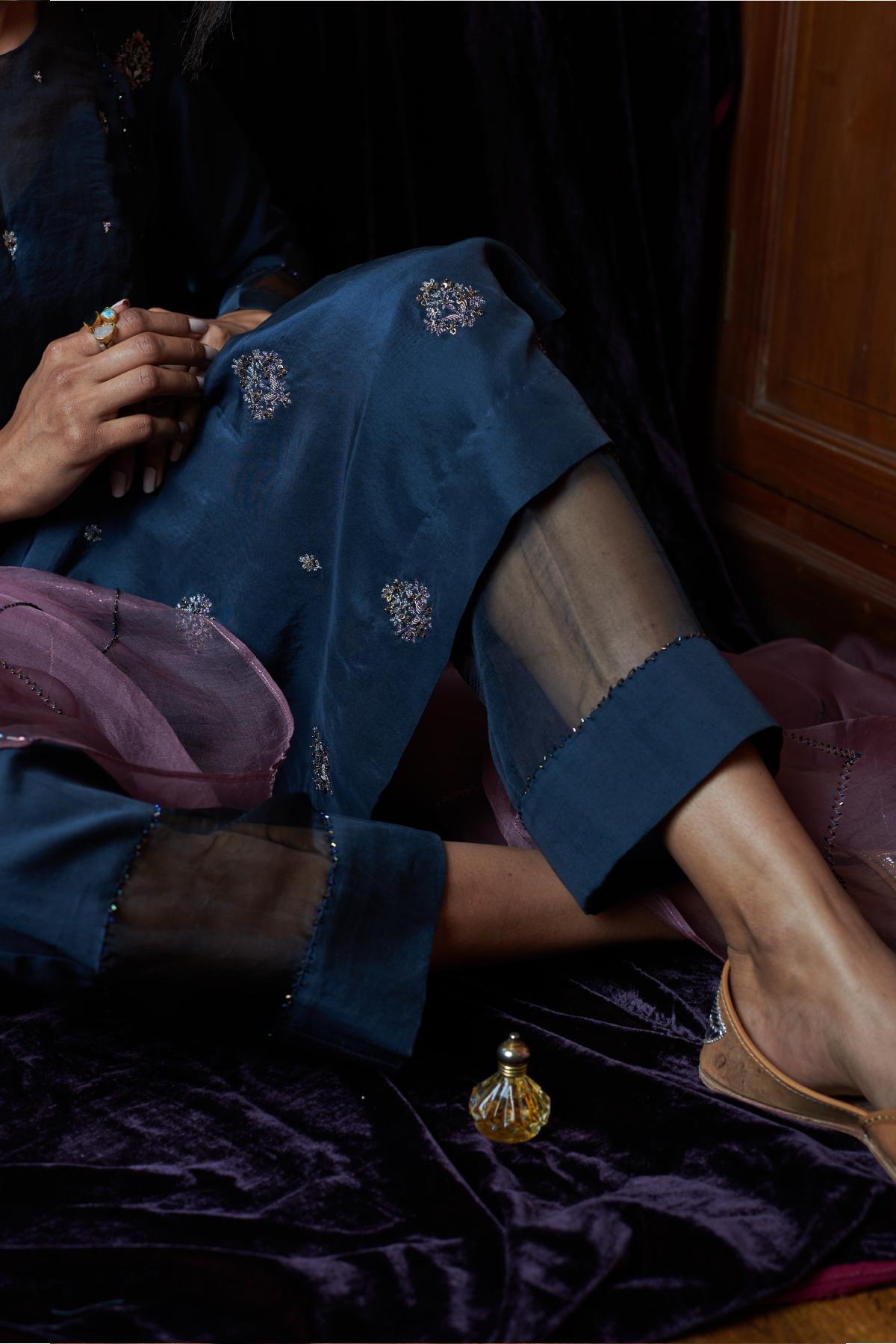 Blue Aari Zardosi Kurta & Pants