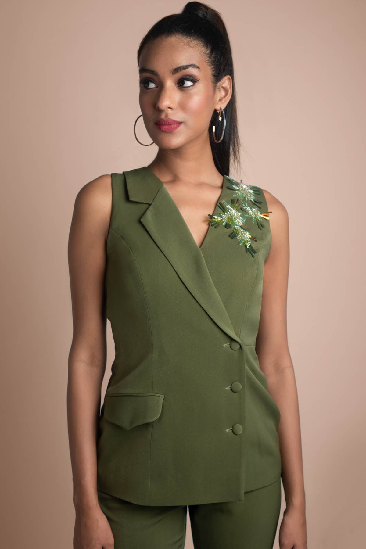 Sleeveless Flared Pant Suit